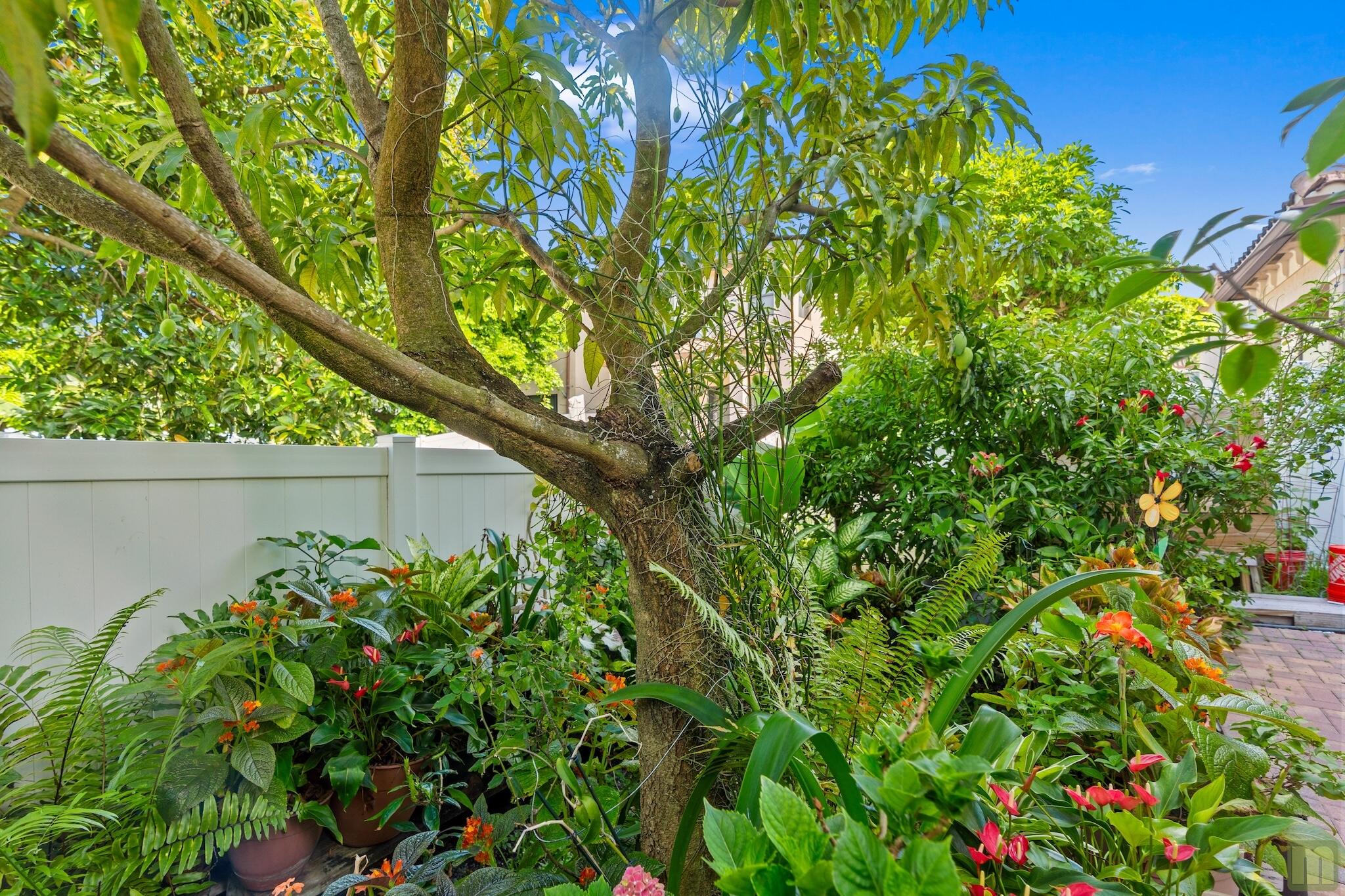 SABAL PALM BY PRESTIGE - Residential