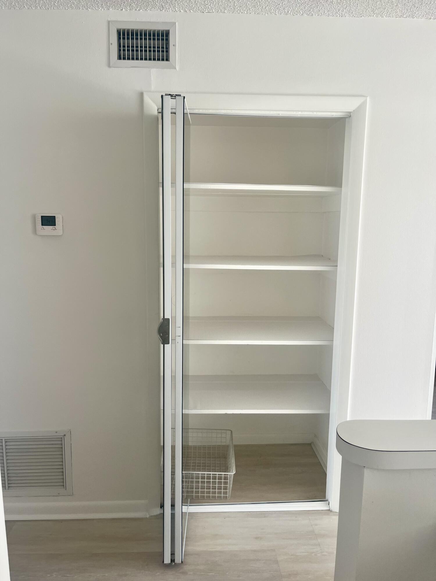 ESSEX TOWER CONDO - Residential Lease