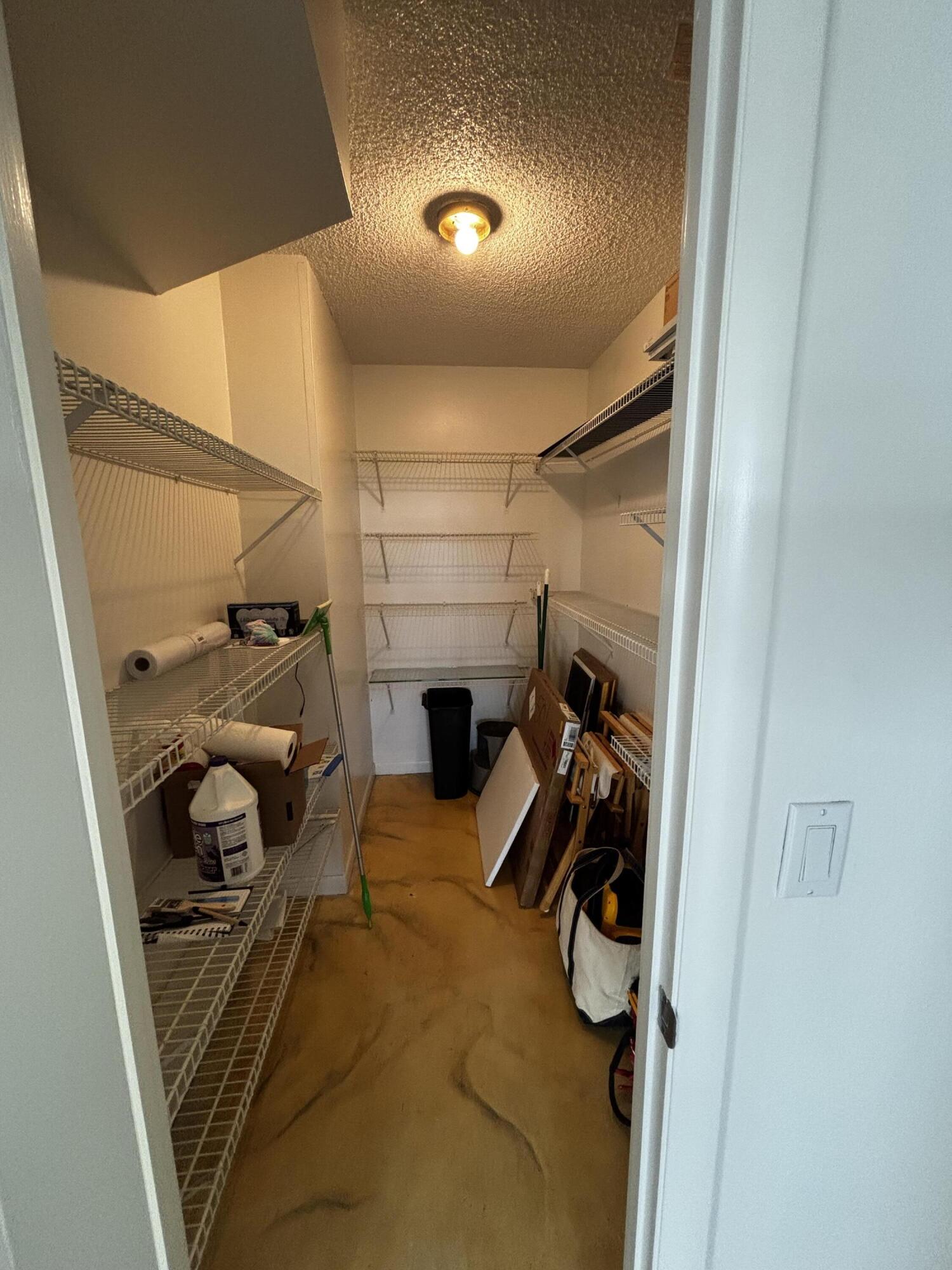 ESSEX TOWER CONDO - Residential Lease