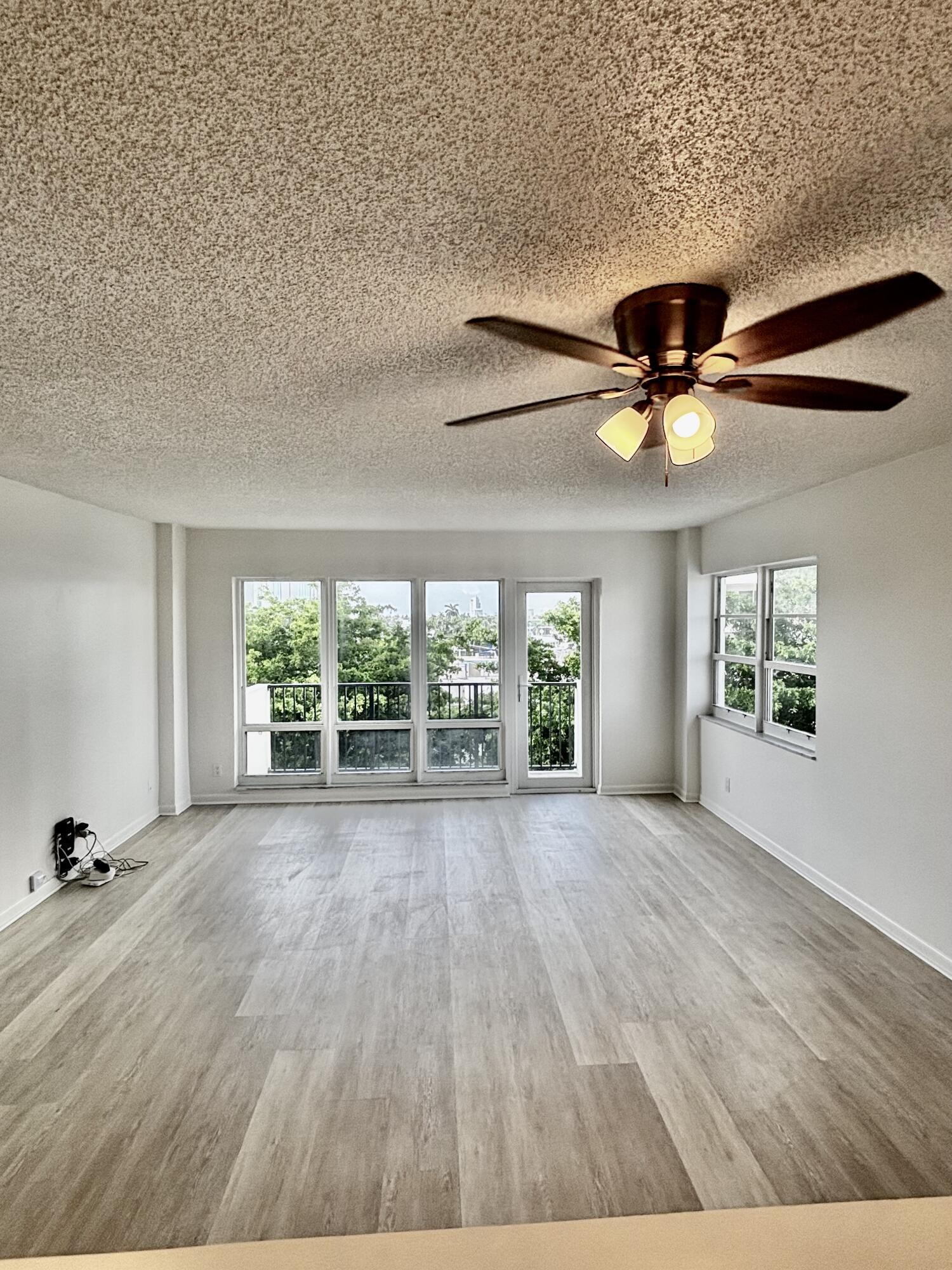 ESSEX TOWER CONDO - Residential Lease