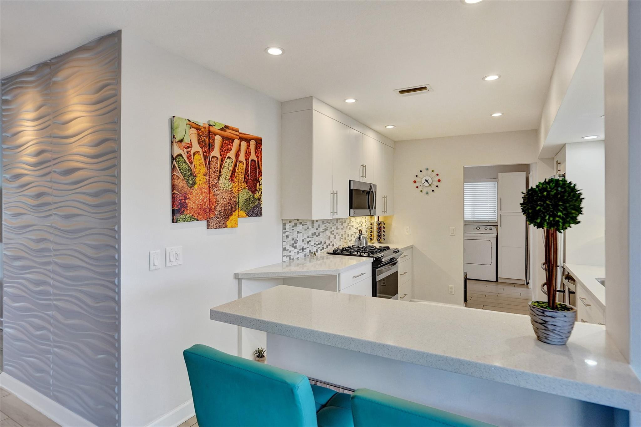 POMPANO SHORES SEC - Residential