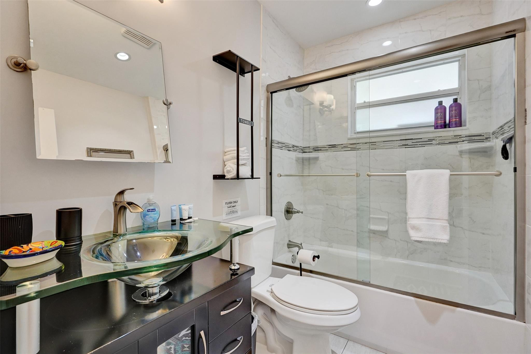 POMPANO SHORES SEC - Residential