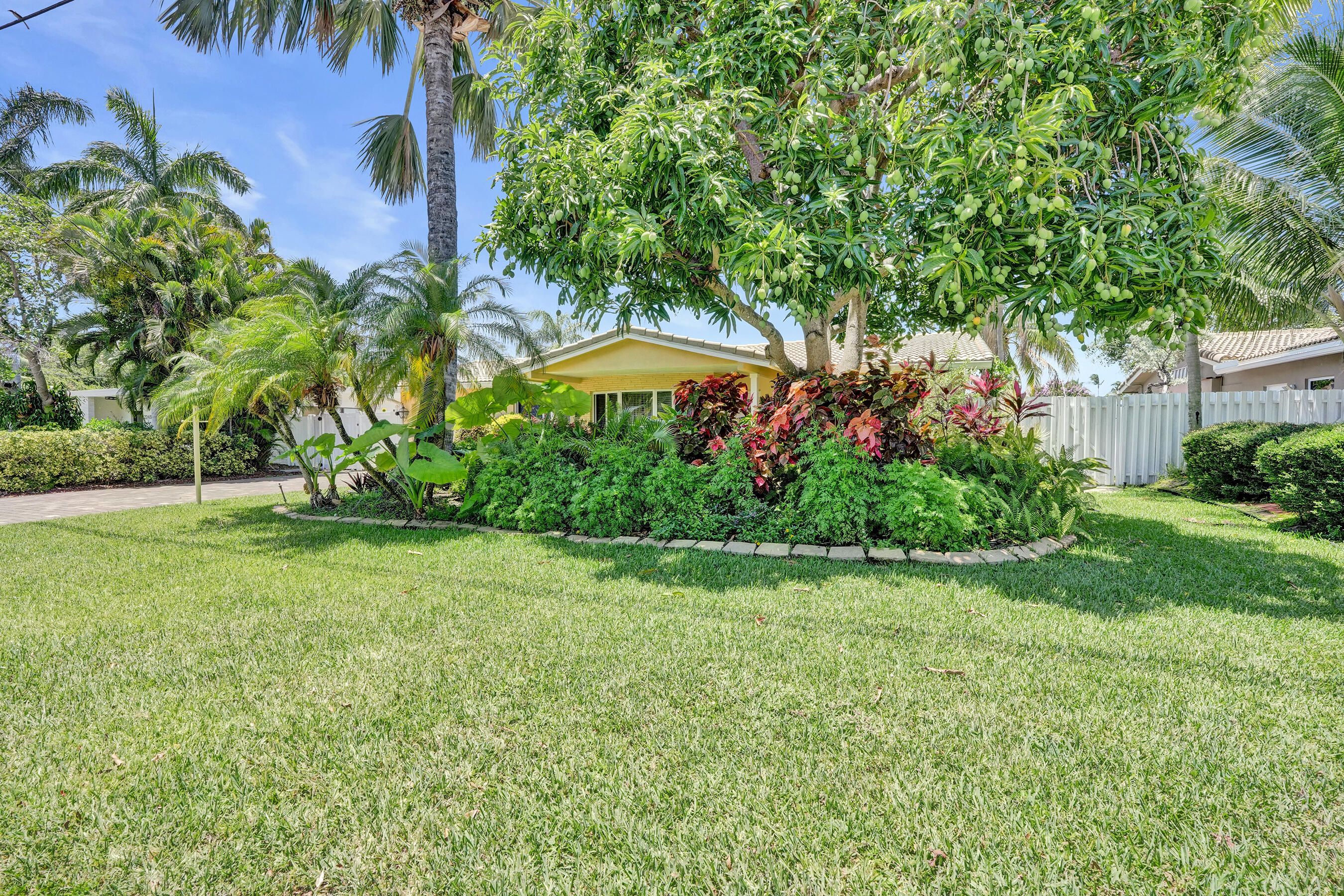 POMPANO SHORES SEC - Residential