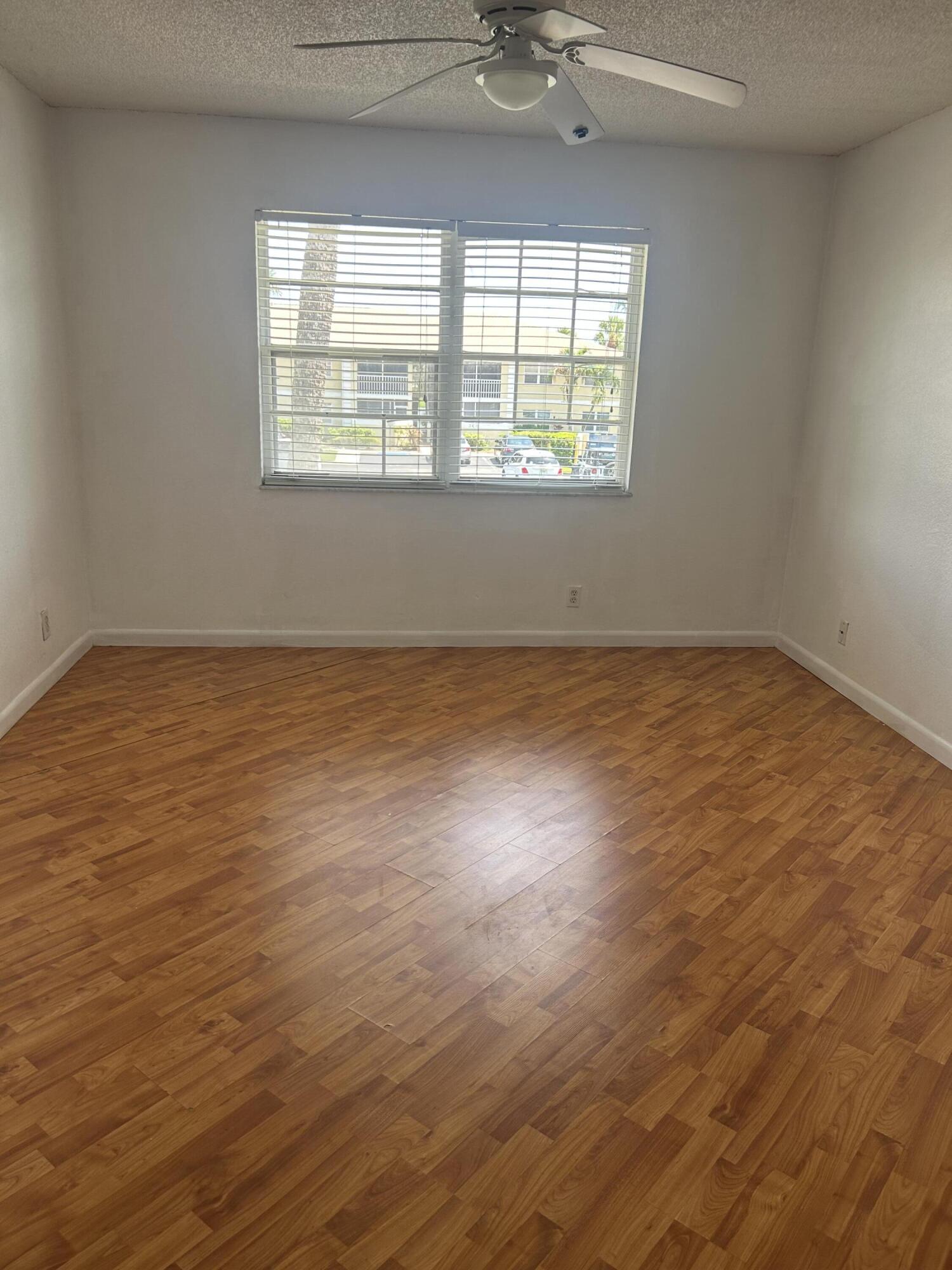 MIDPORT PLACE II, A CONDOMINIUM - Residential Lease