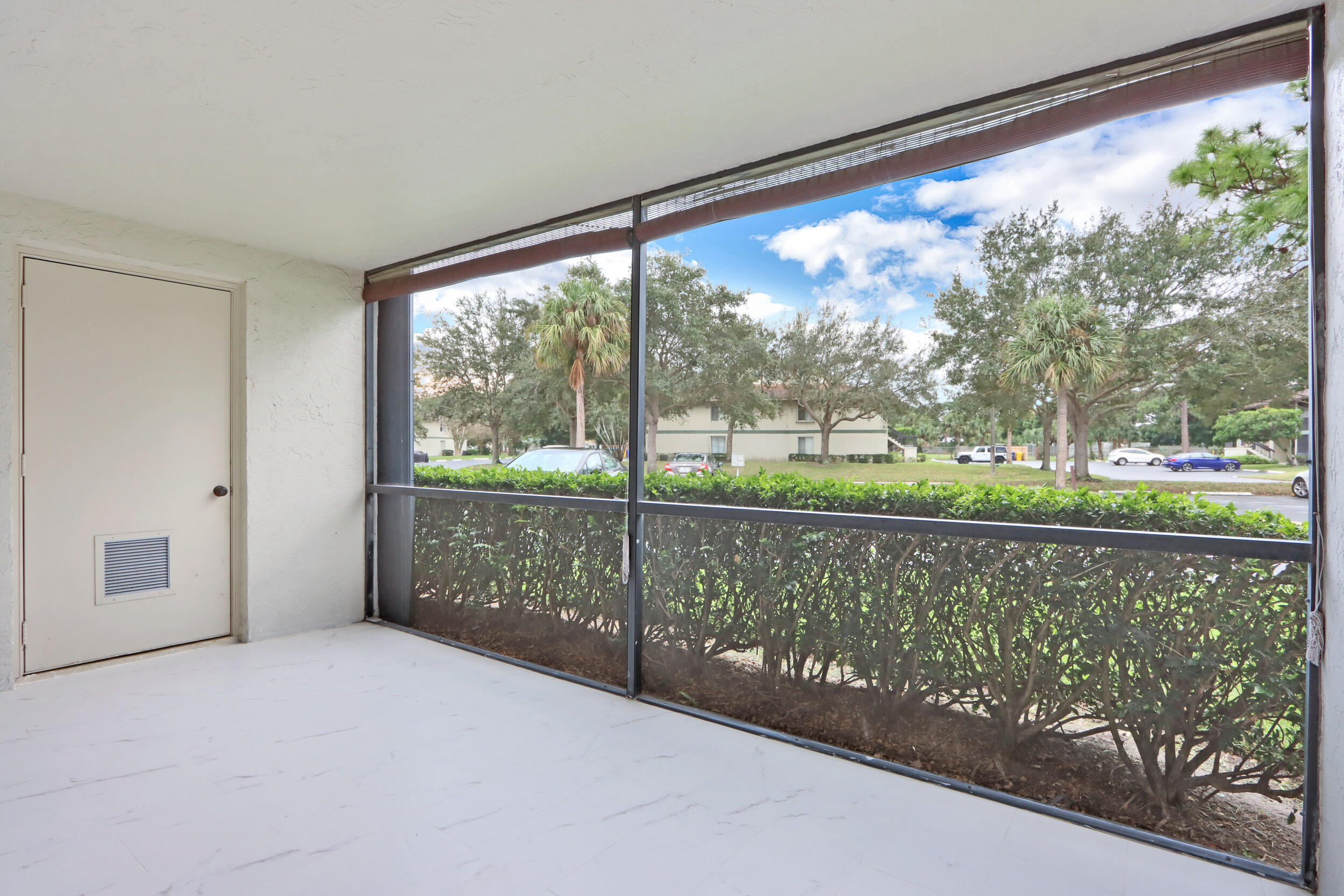 CHASEWOOD OF JUPITER CONDO - Residential Lease