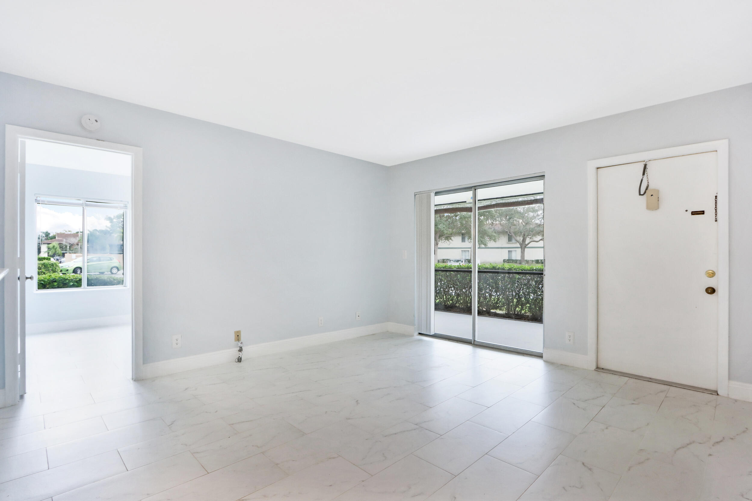 CHASEWOOD OF JUPITER CONDO - Residential Lease