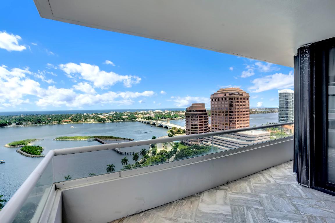 TRUMP PLAZA OF THE PALM BEACHES CONDO - Residential