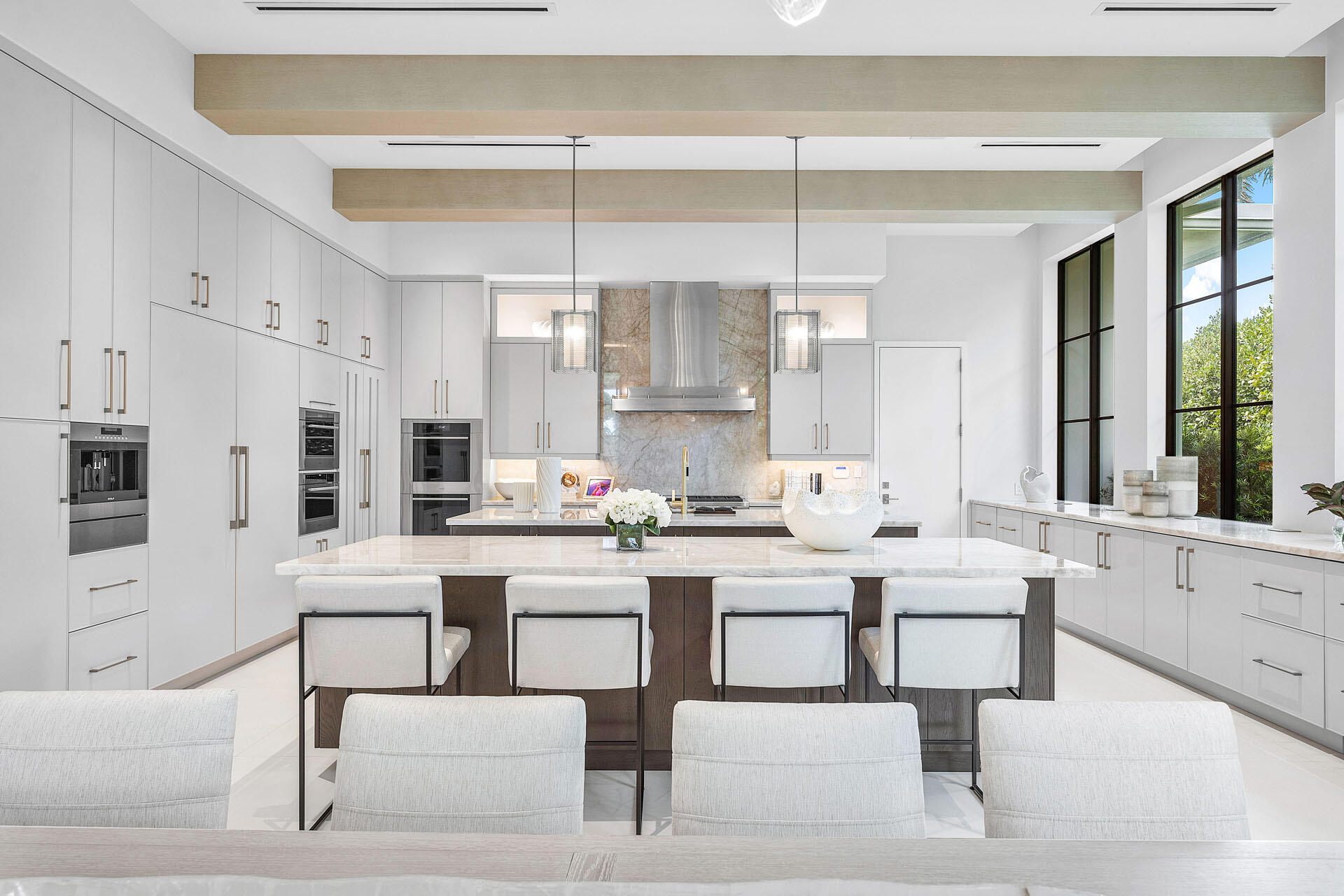 ROYAL PALM YACHT & COUNTRY CLUB - Residential