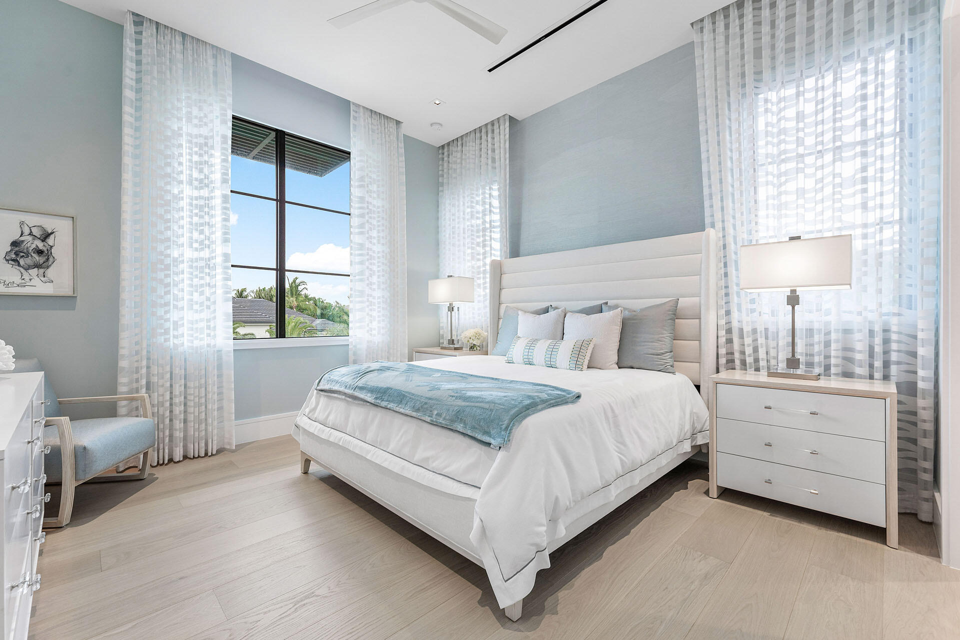 ROYAL PALM YACHT & COUNTRY CLUB - Residential