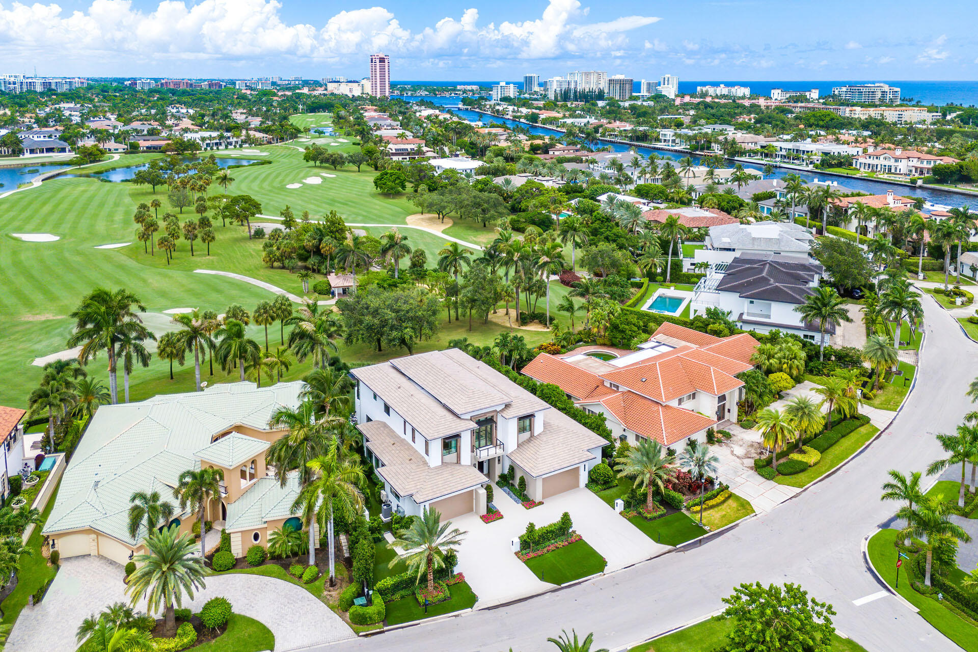 ROYAL PALM YACHT & COUNTRY CLUB - Residential