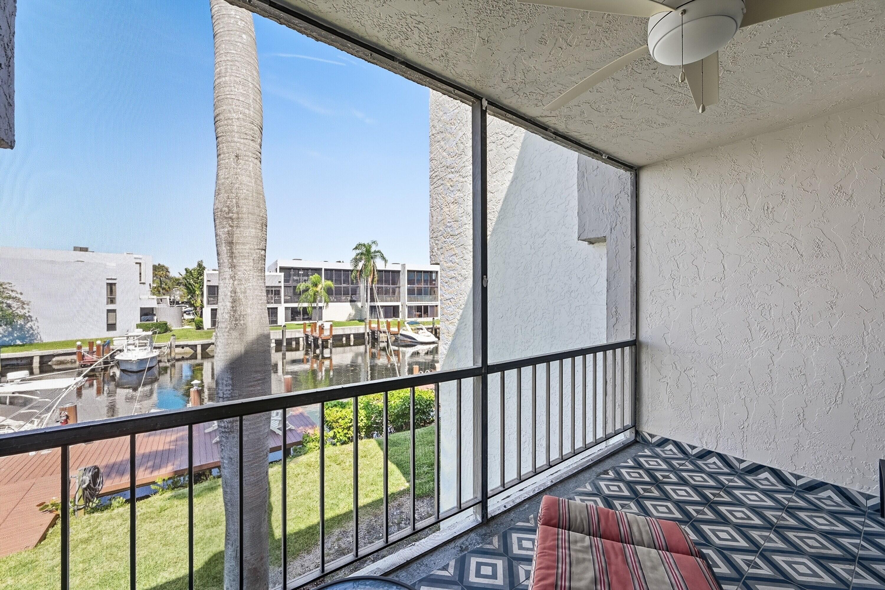 Island Club - Residential