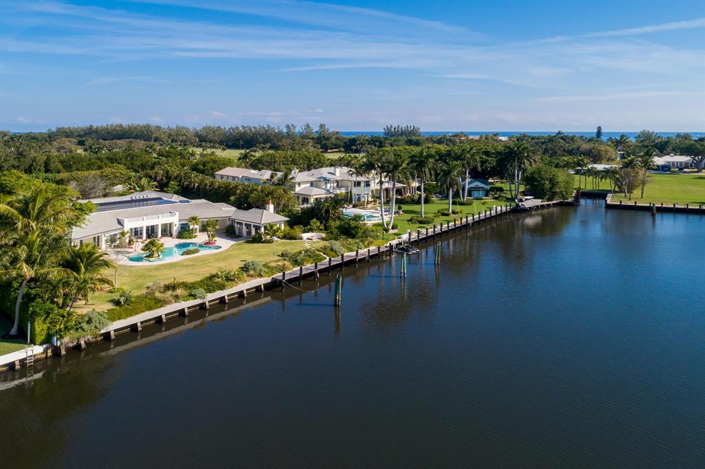 MC LOUTH - Residential