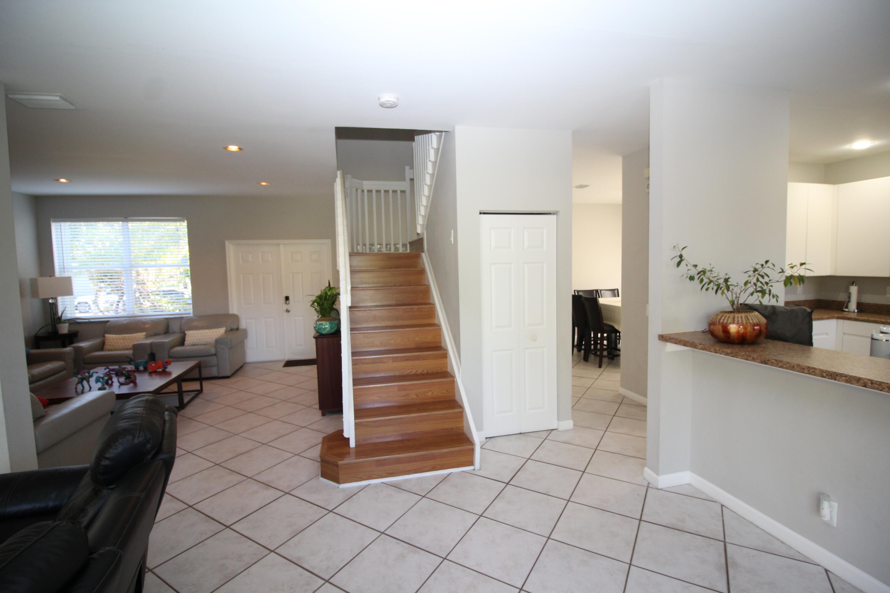 SECTOR 2-PARCELS 1 2 3 4 5 6 7 - Residential Lease