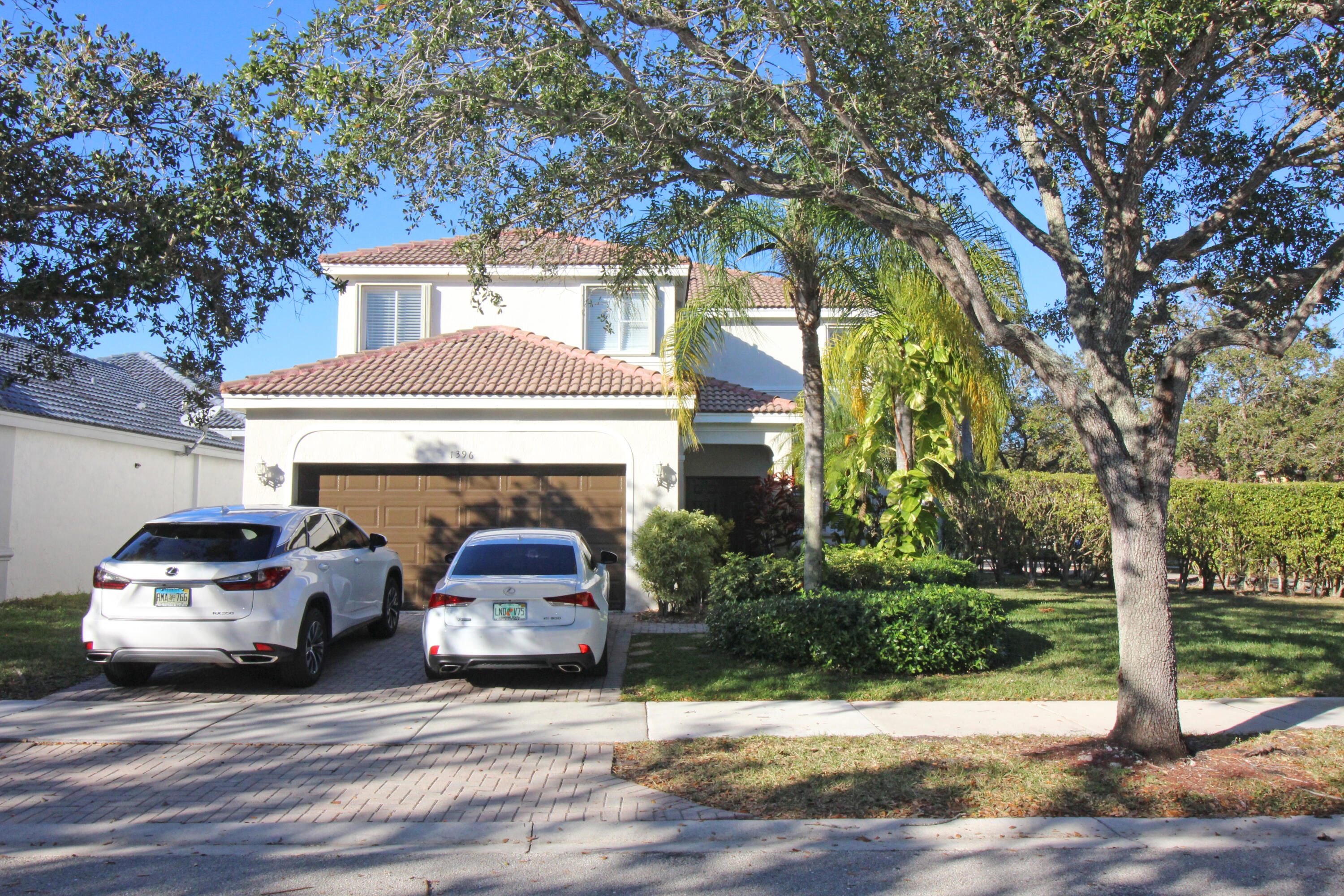 SECTOR 2-PARCELS 1 2 3 4 5 6 7 - Residential Lease