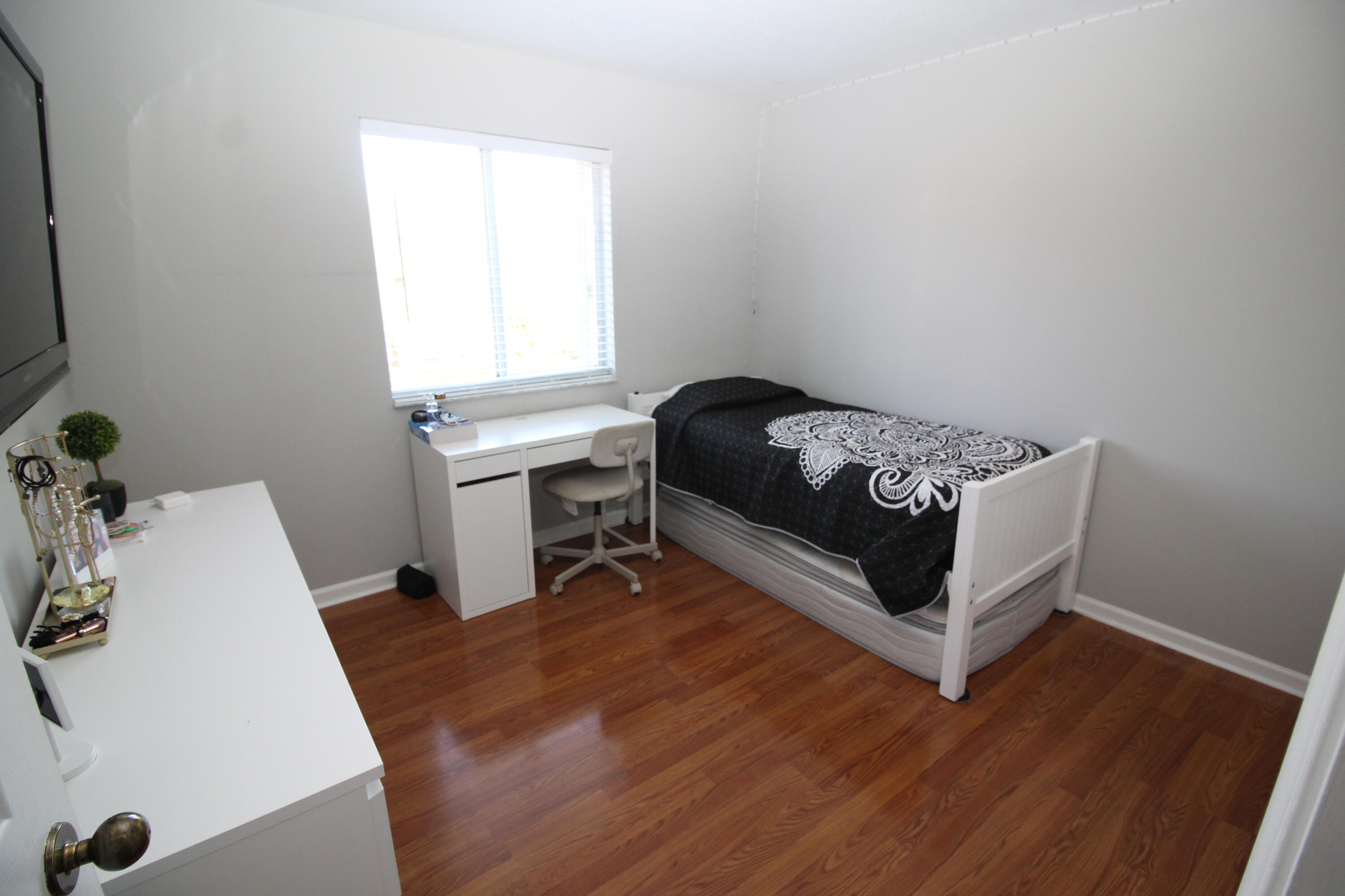 SECTOR 2-PARCELS 1 2 3 4 5 6 7 - Residential Lease