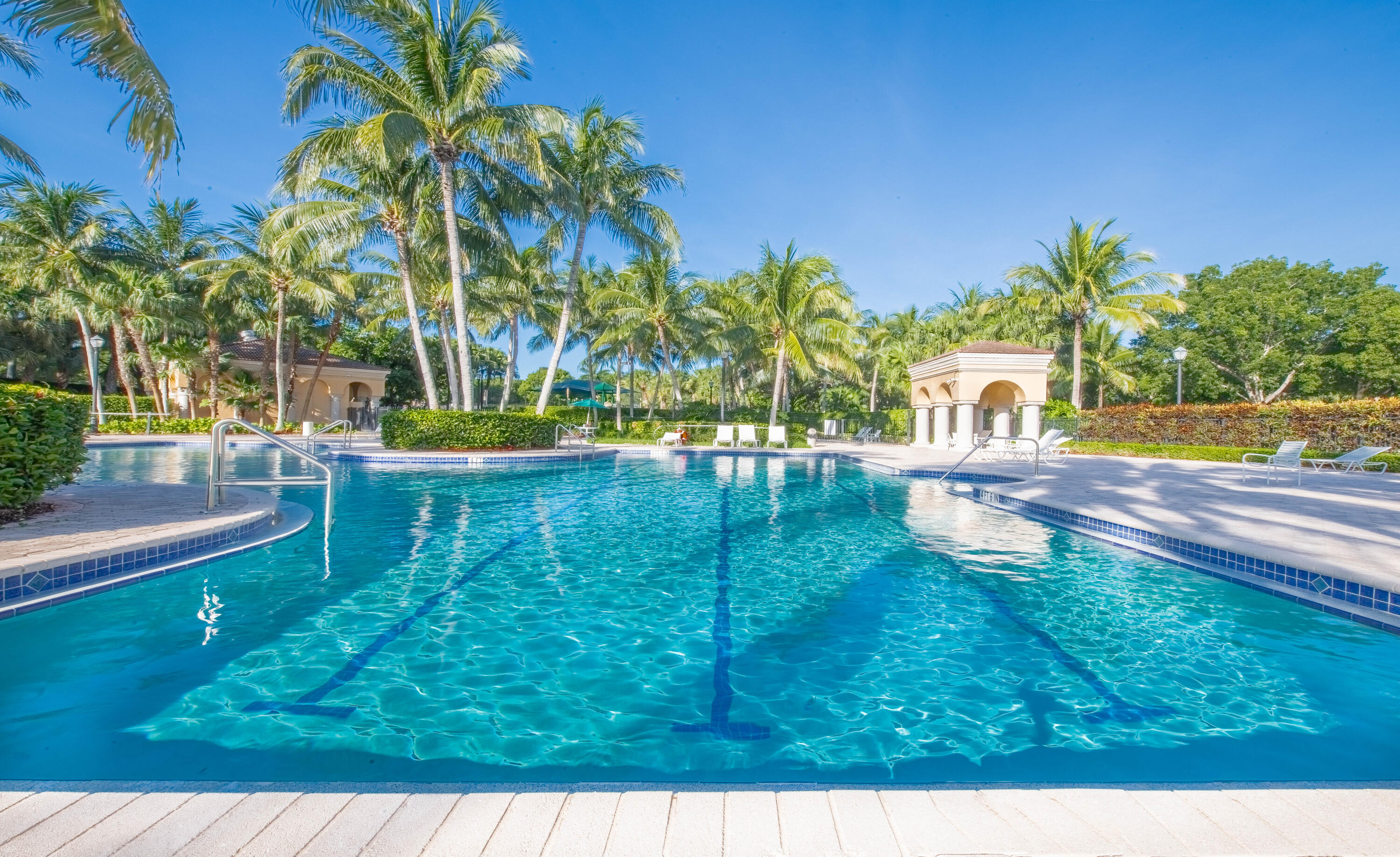 RIVIERA ISLES II - Residential