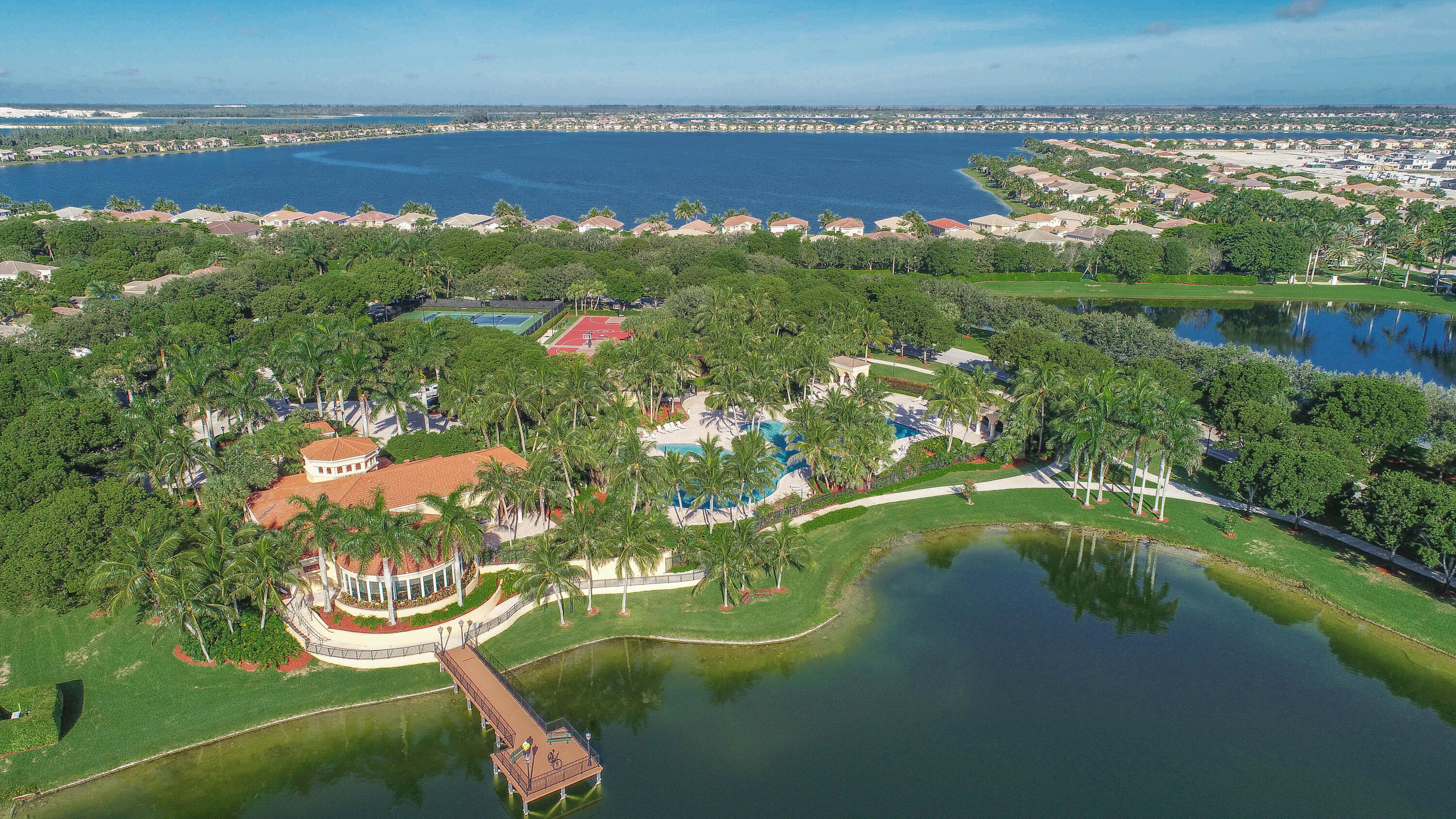 RIVIERA ISLES II - Residential