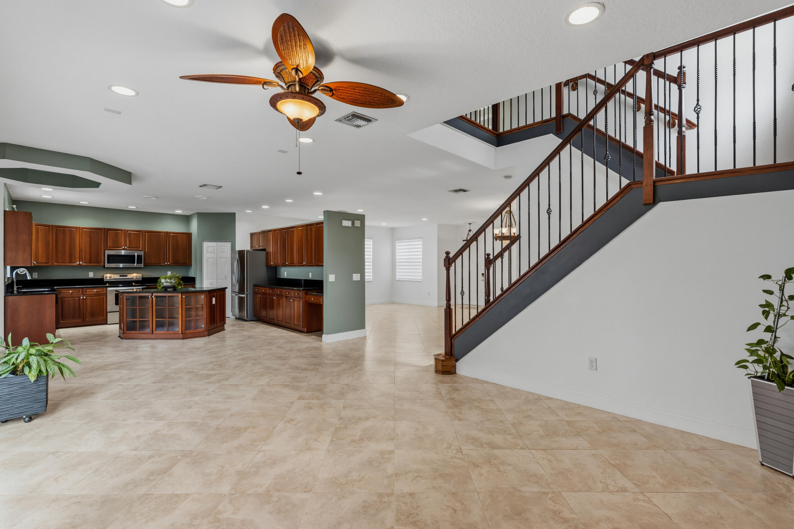 RIVIERA ISLES II - Residential