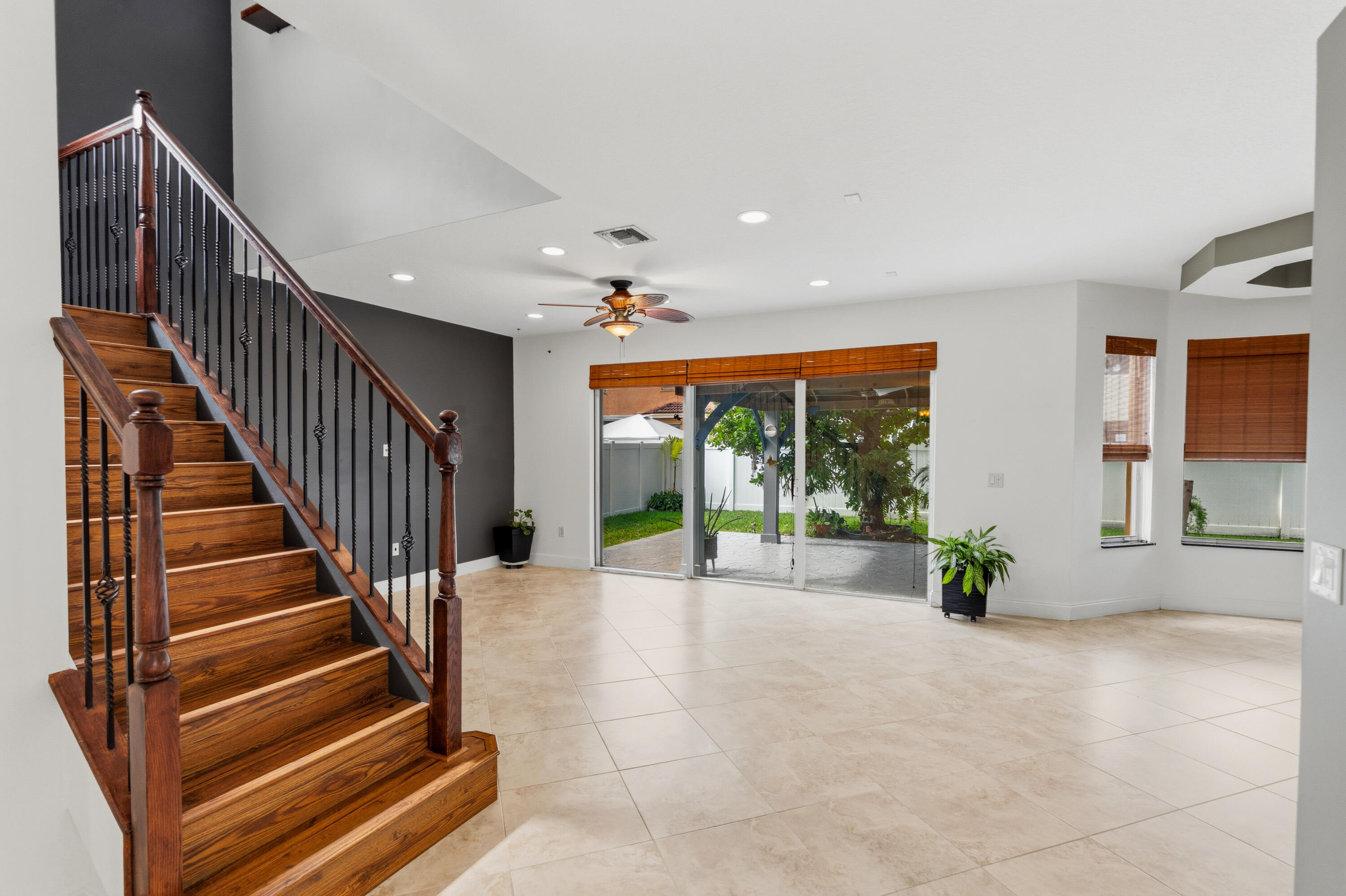 RIVIERA ISLES II - Residential