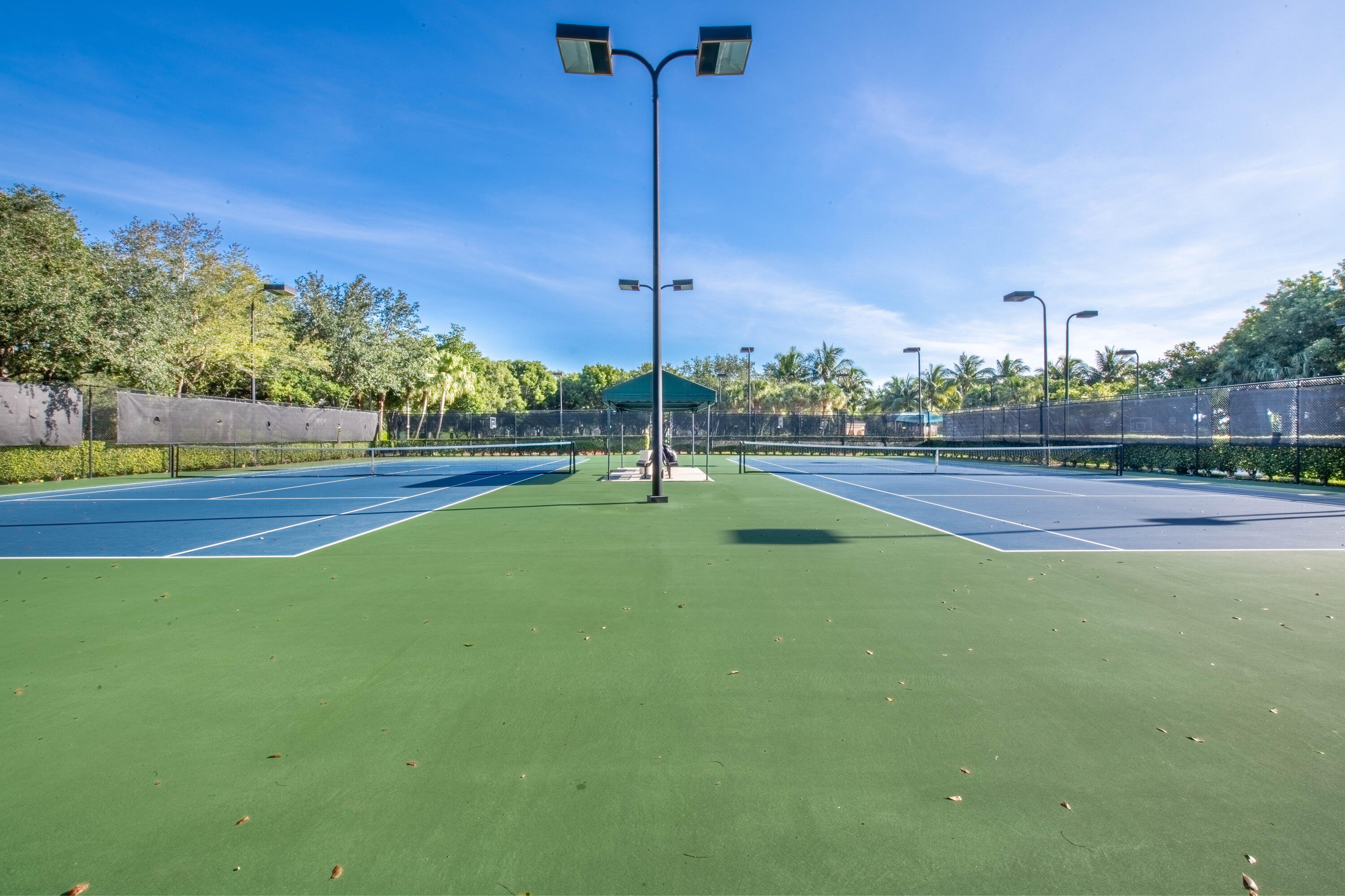 RIVIERA ISLES II - Residential