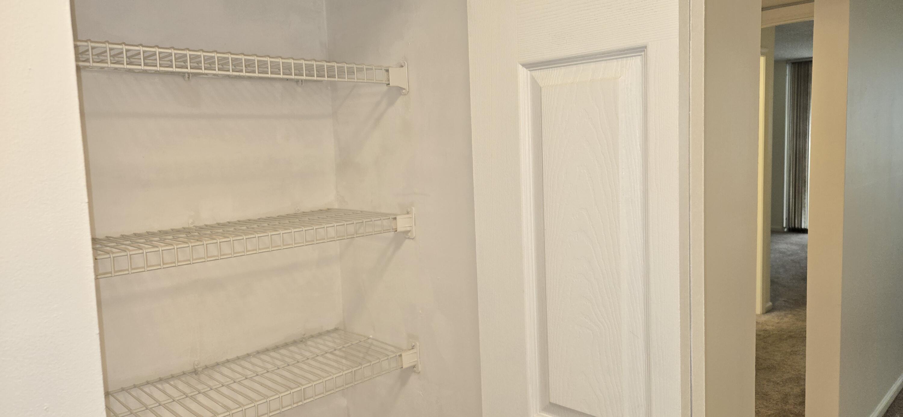 PALM LAKES CONDO - Residential Lease