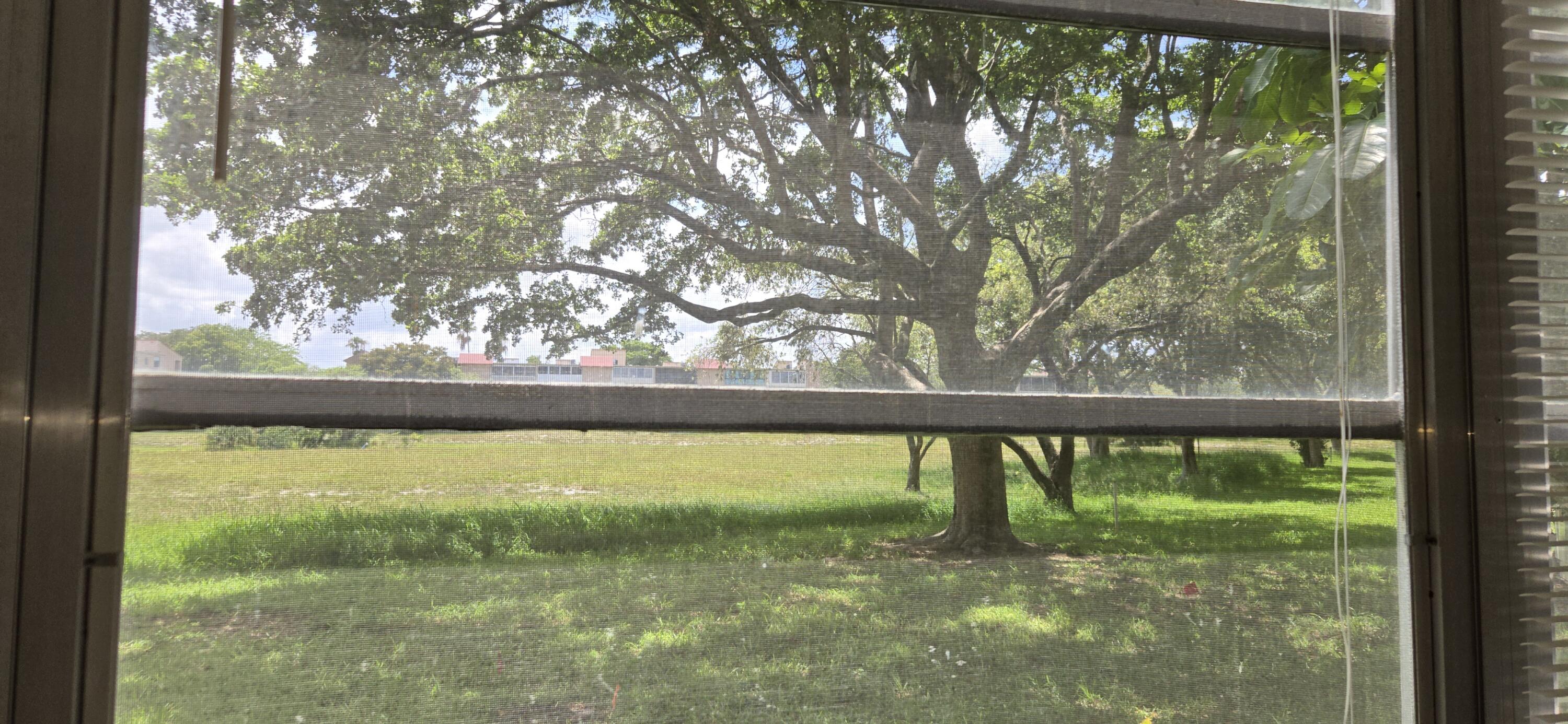PALM LAKES CONDO - Residential Lease