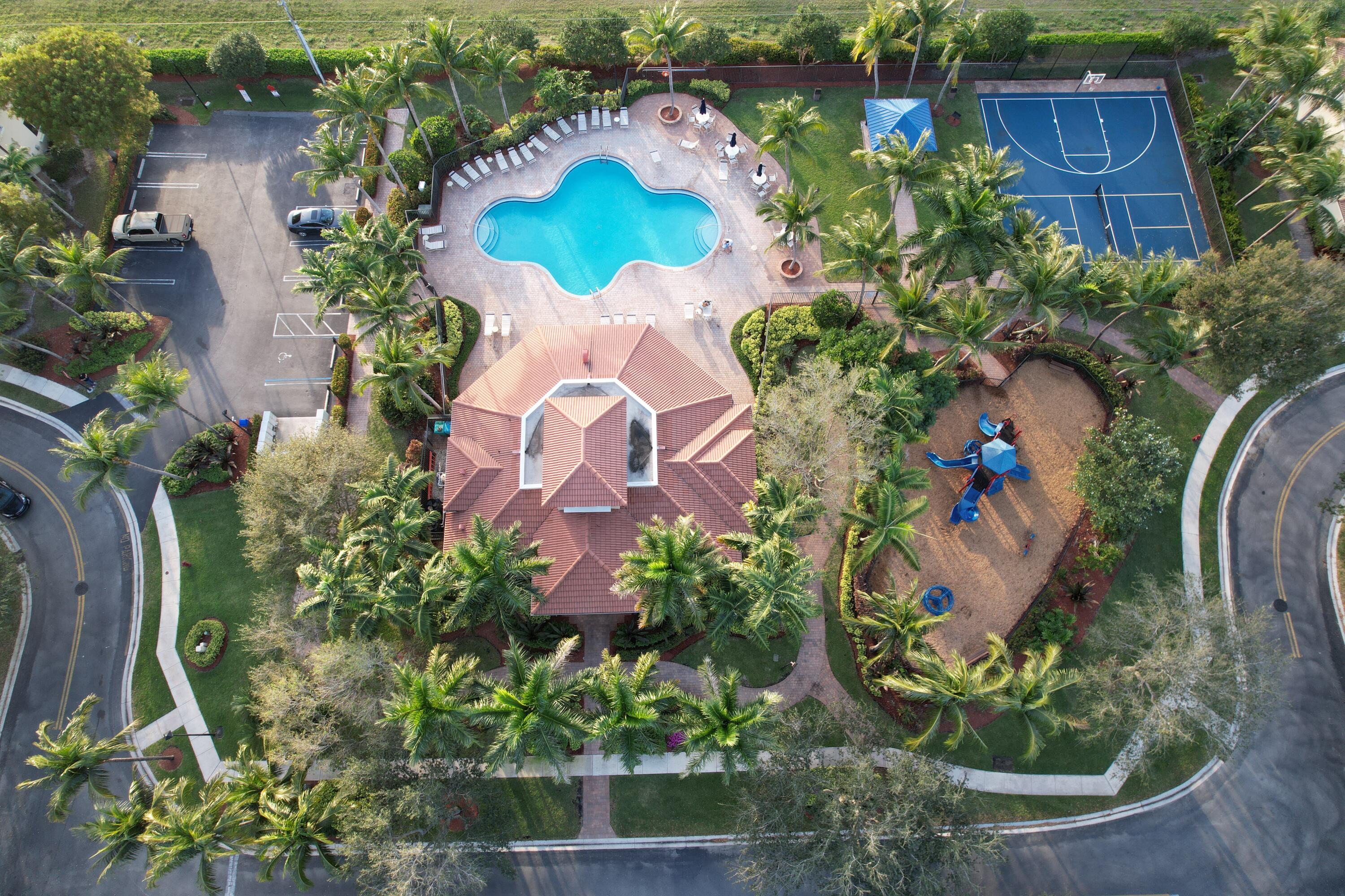 QUANTUM PARK TOWNHOMES - Residential Lease