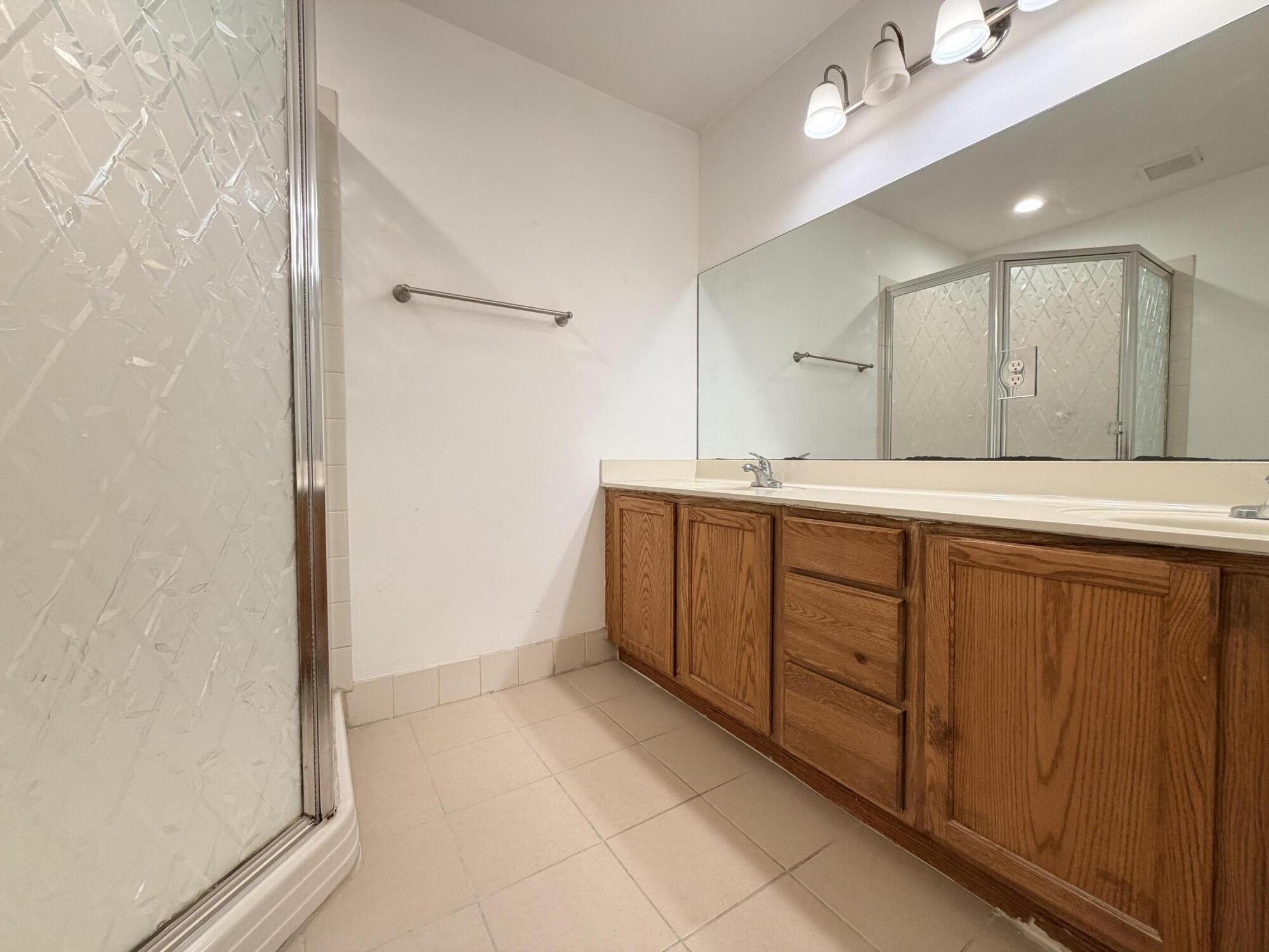 QUANTUM PARK TOWNHOMES - Residential Lease