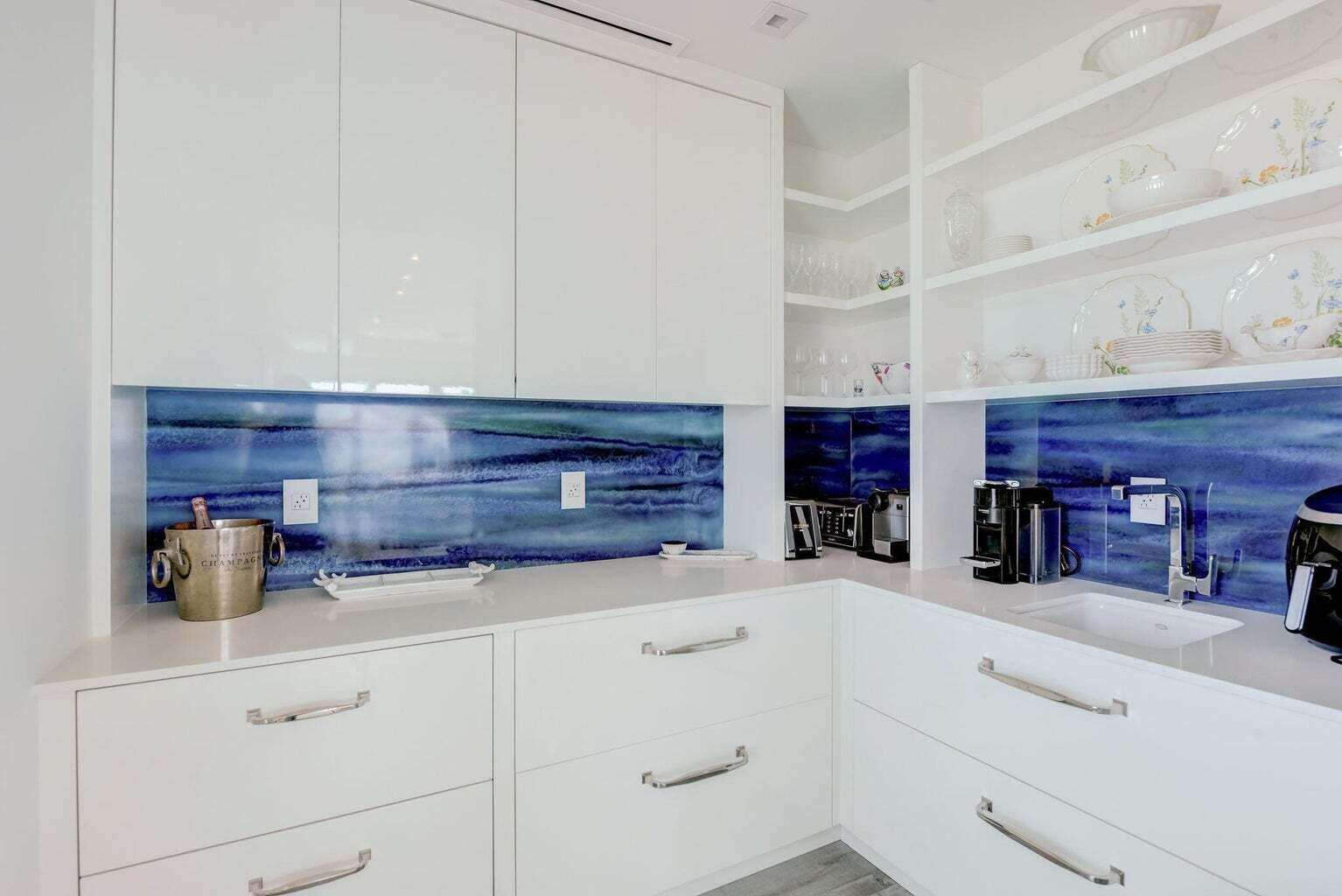 PALM BEACH SHORE ACRES BLKS A,B & Z - Residential