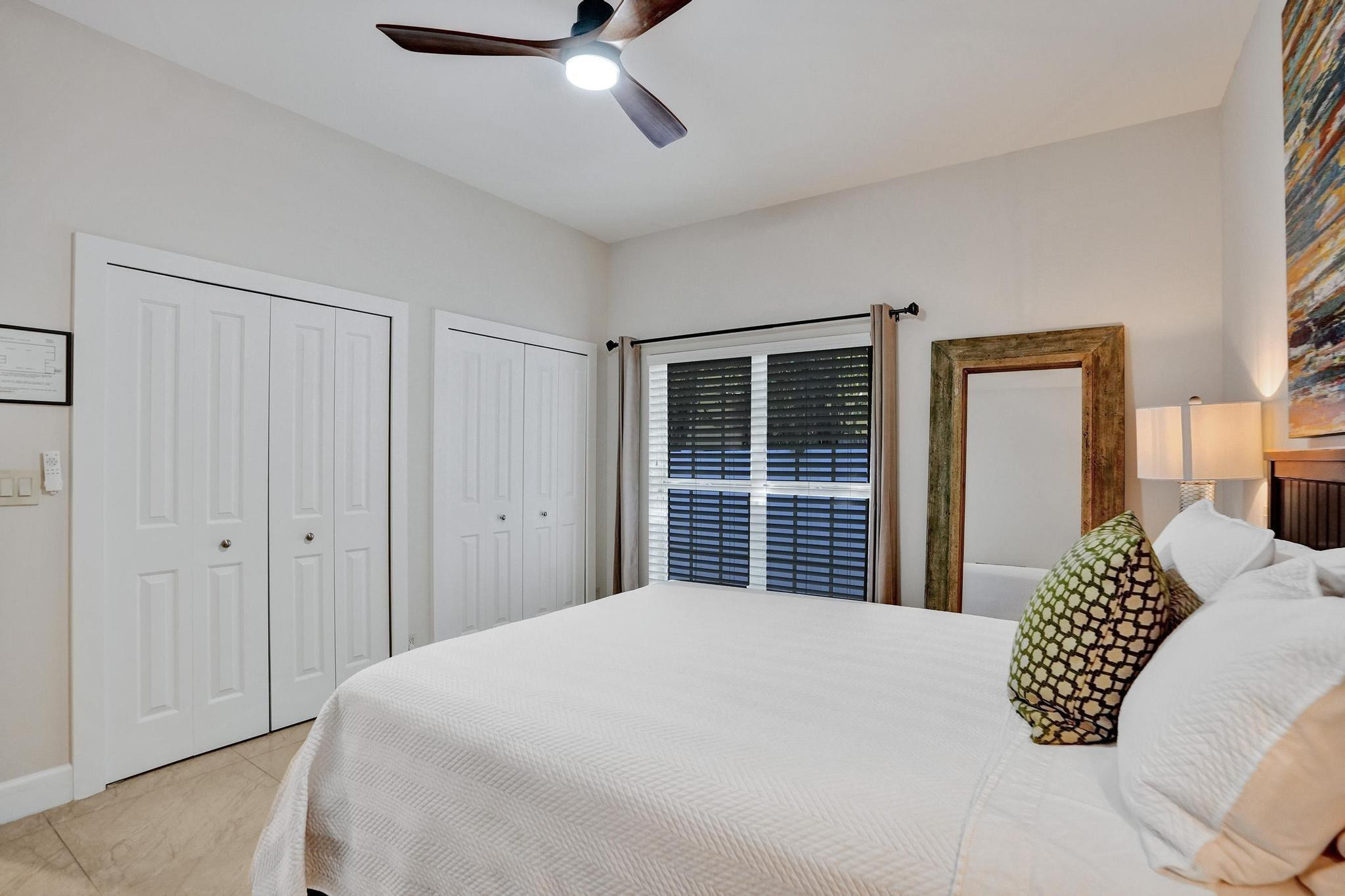 LAUDERDALE BEACH - Residential