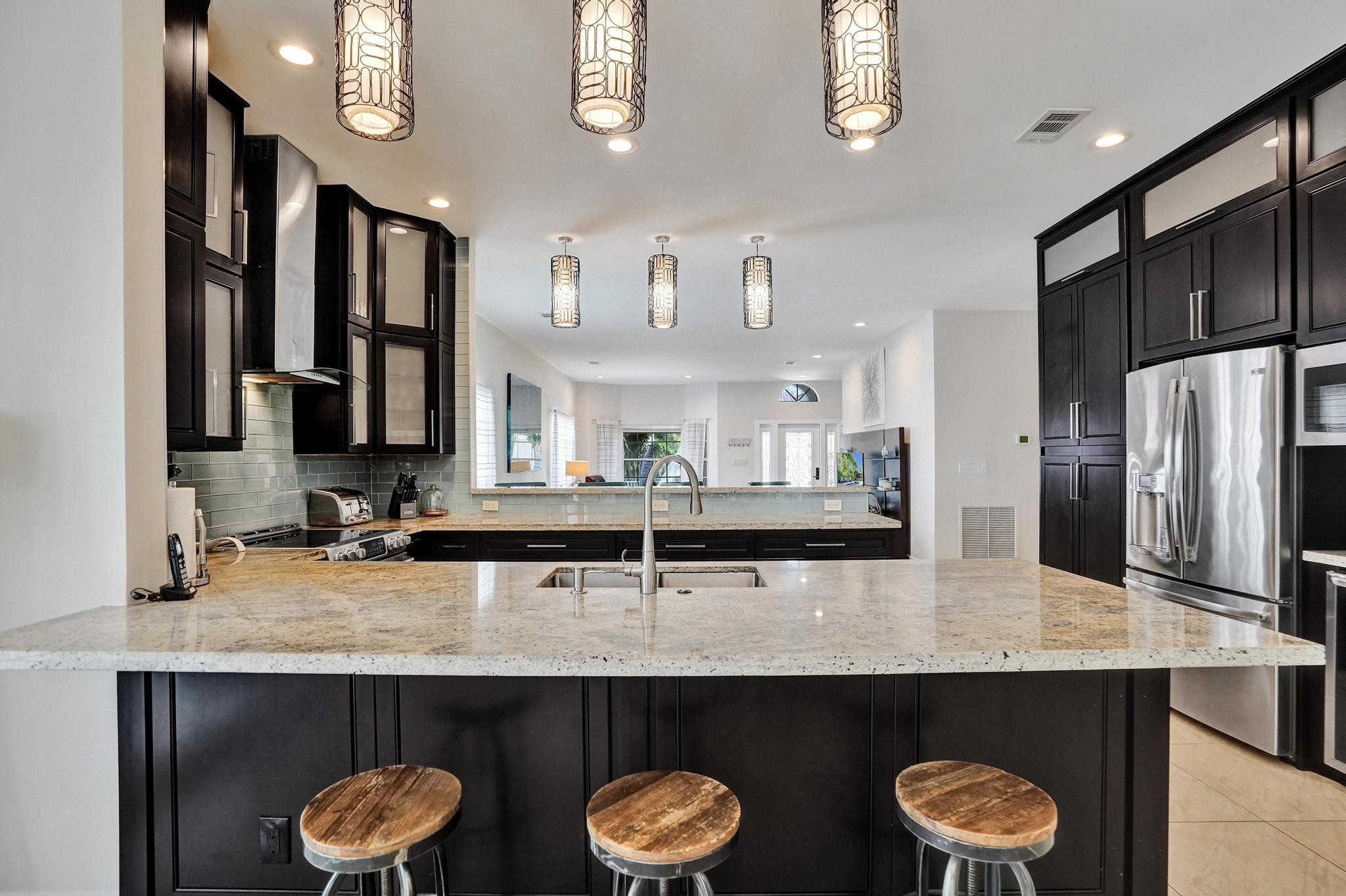 LAUDERDALE BEACH - Residential