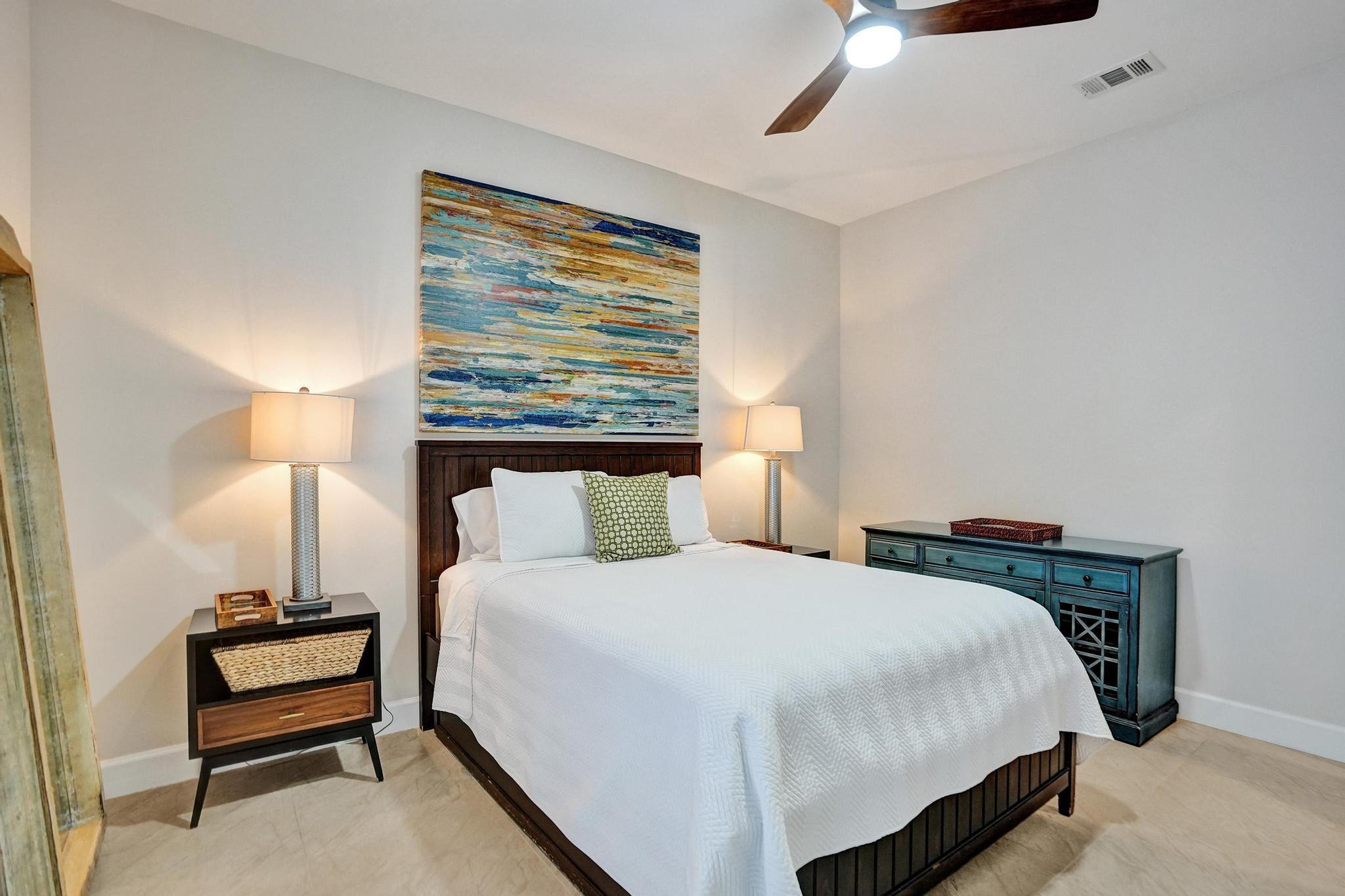 LAUDERDALE BEACH - Residential