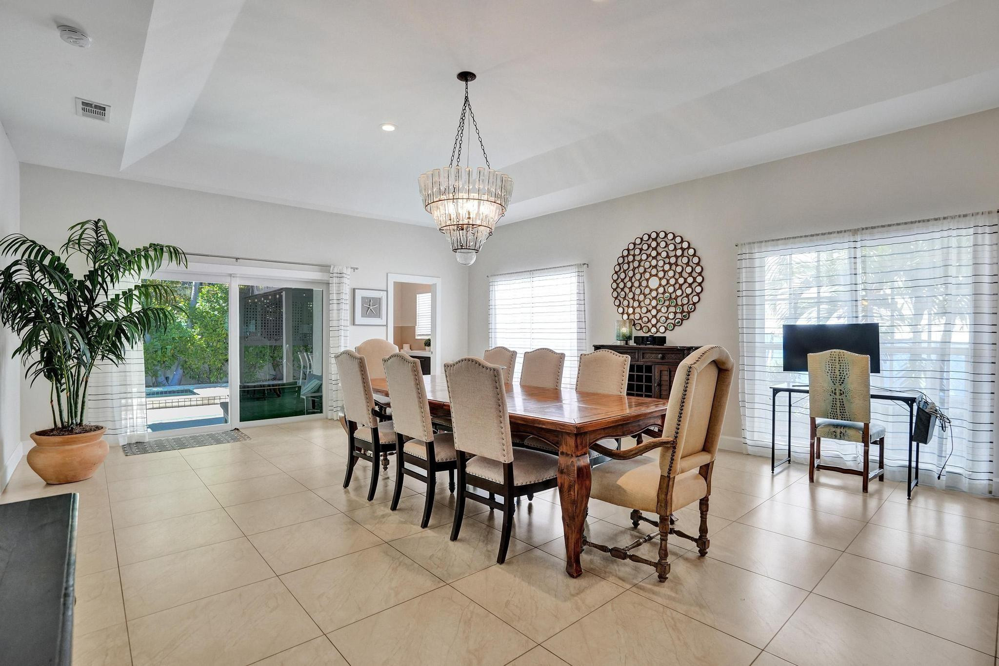 LAUDERDALE BEACH - Residential