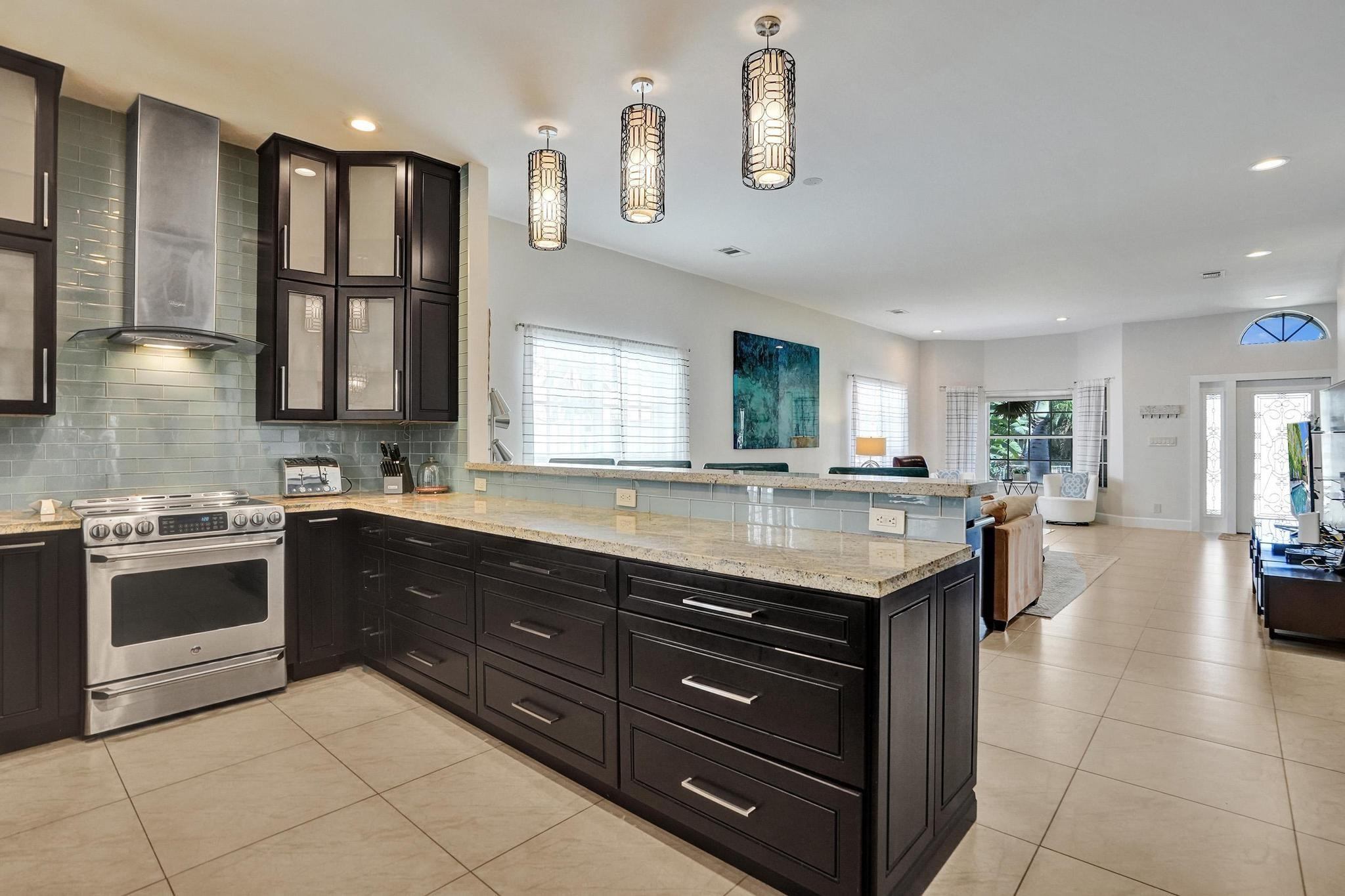LAUDERDALE BEACH - Residential