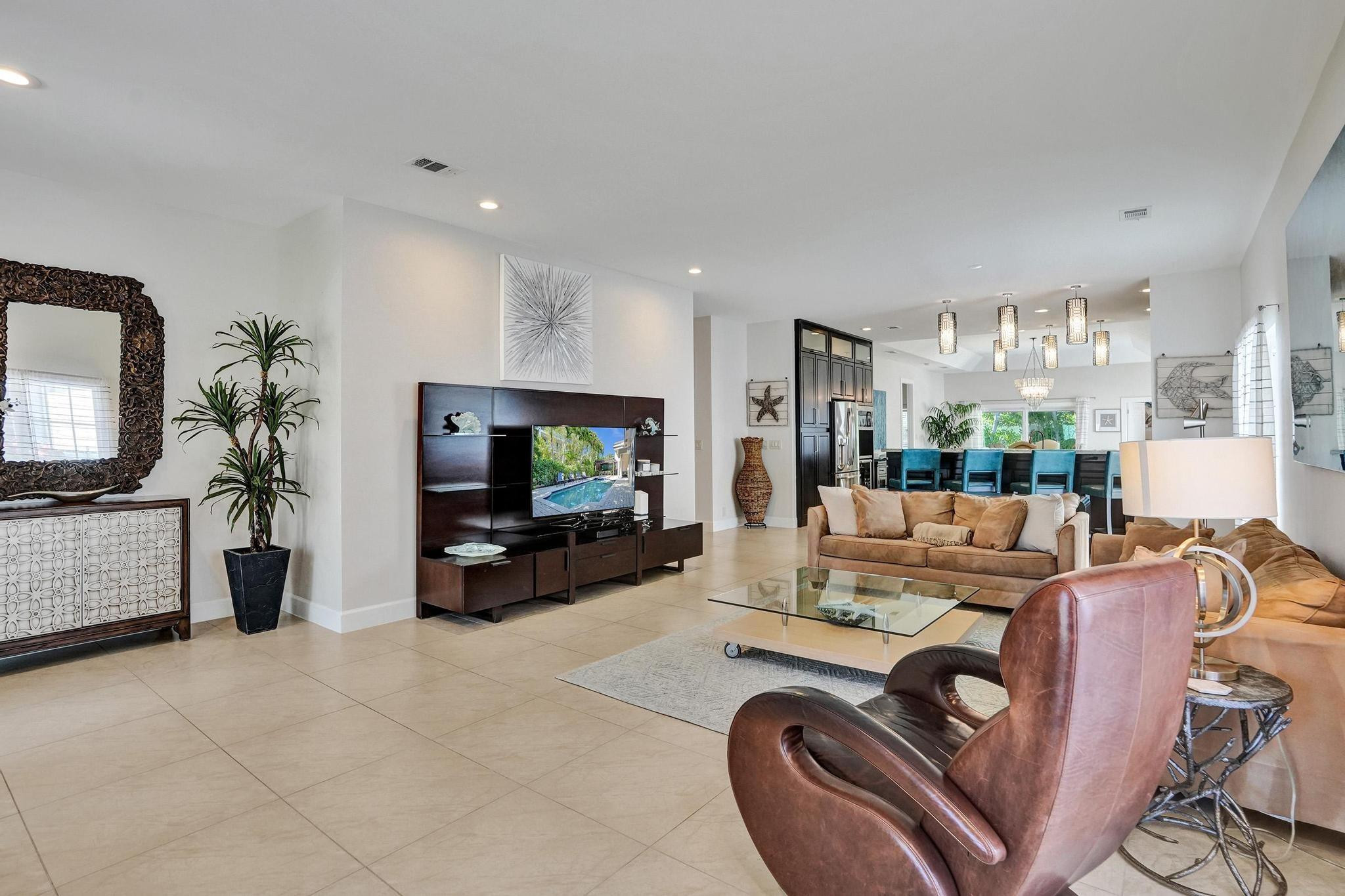 LAUDERDALE BEACH - Residential