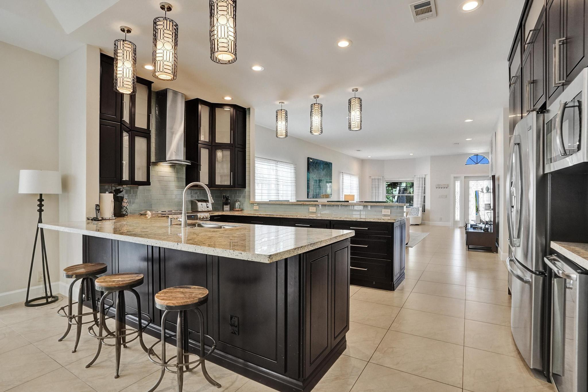 LAUDERDALE BEACH - Residential