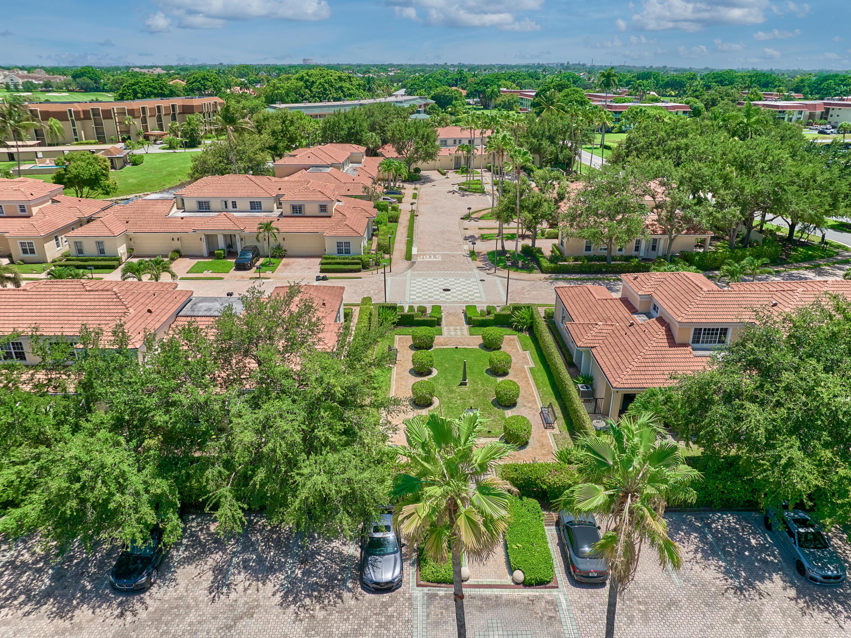 PGA COMMONS 1 - Residential