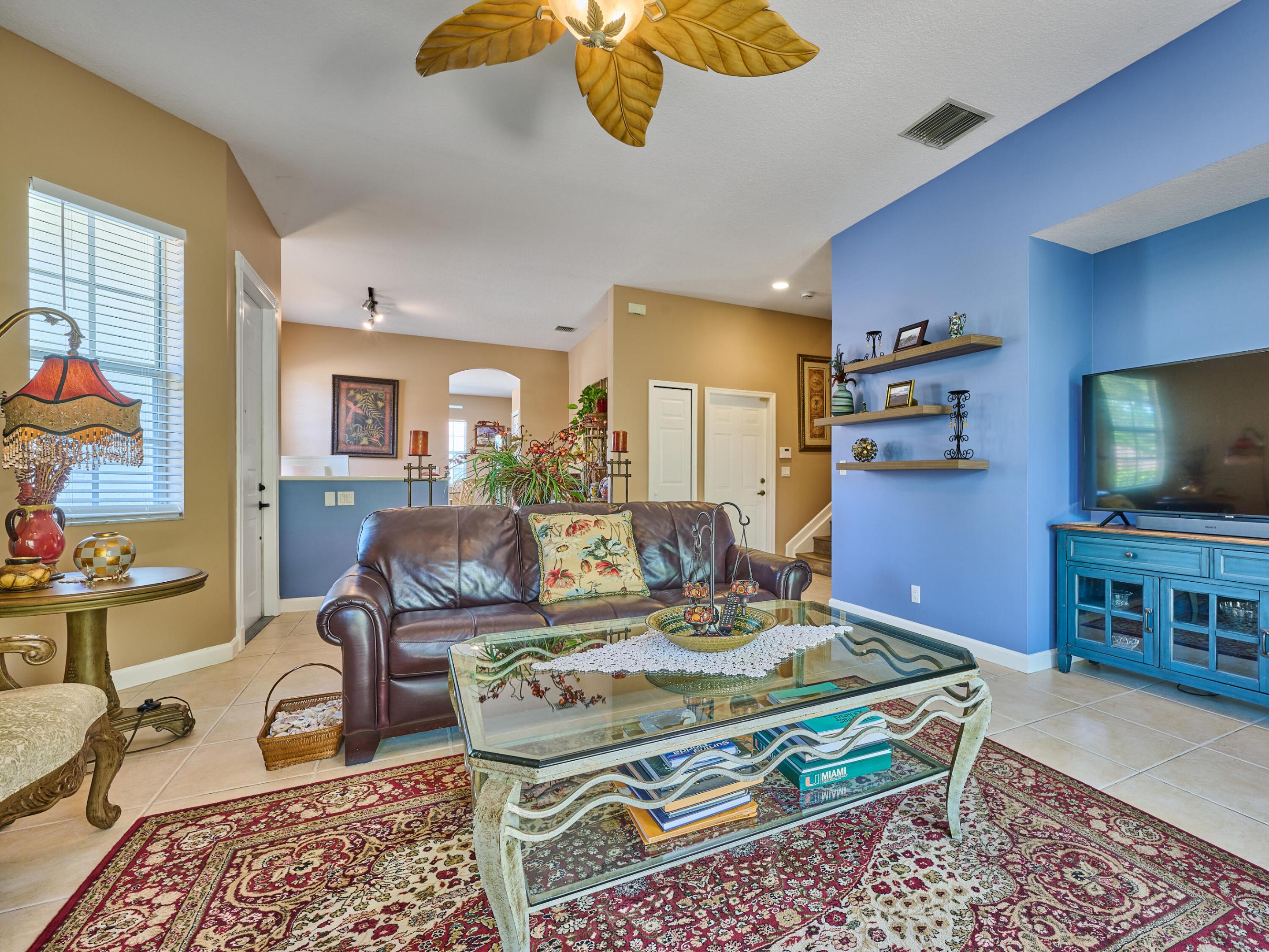 PGA COMMONS 1 - Residential