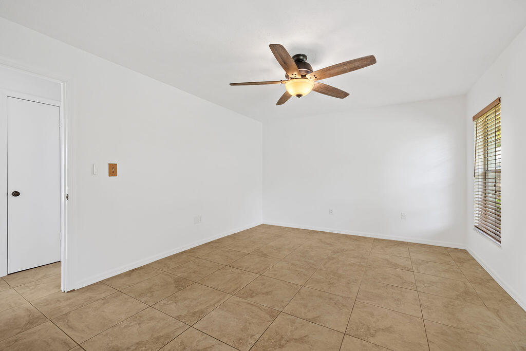 OCEAN BOULEVARD PARK - Residential