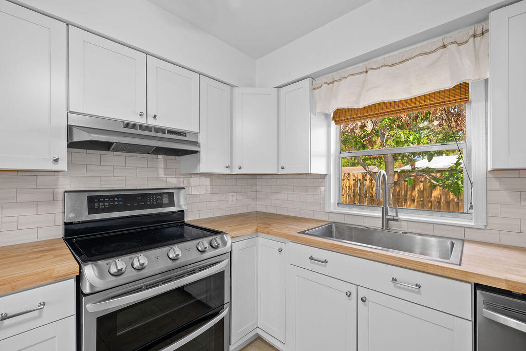 OCEAN BOULEVARD PARK - Residential