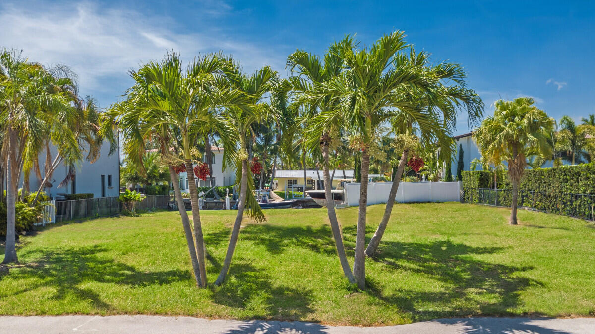 Boca Harbour - Land