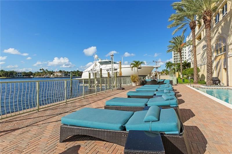 ALHAMBRA PLACE - Residential