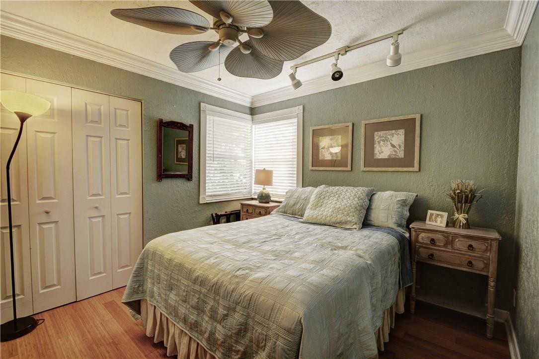 Beachwood Heights 98-9 B - Residential