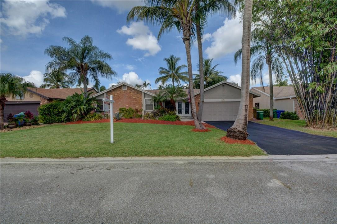 Beachwood Heights 98-9 B - Residential