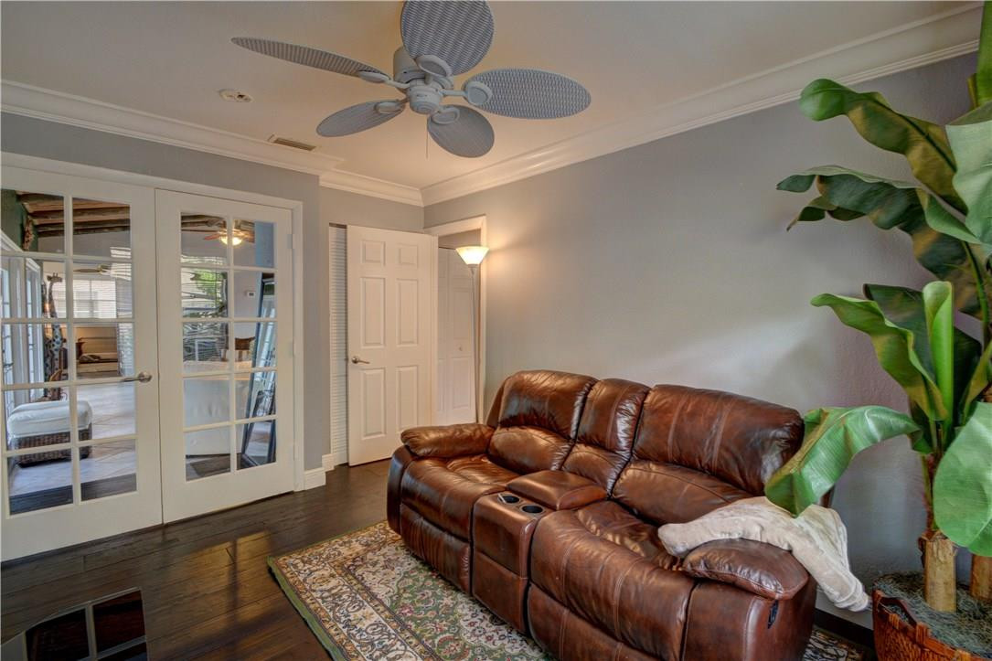 Beachwood Heights 98-9 B - Residential