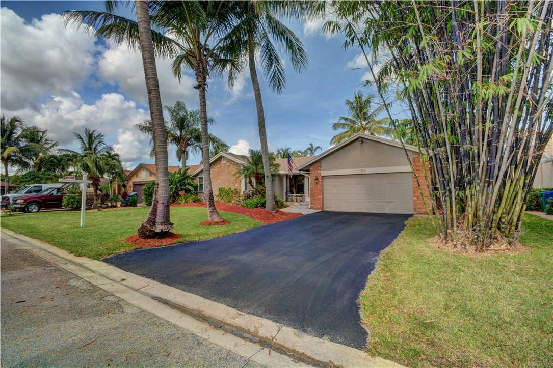 Beachwood Heights 98-9 B - Residential
