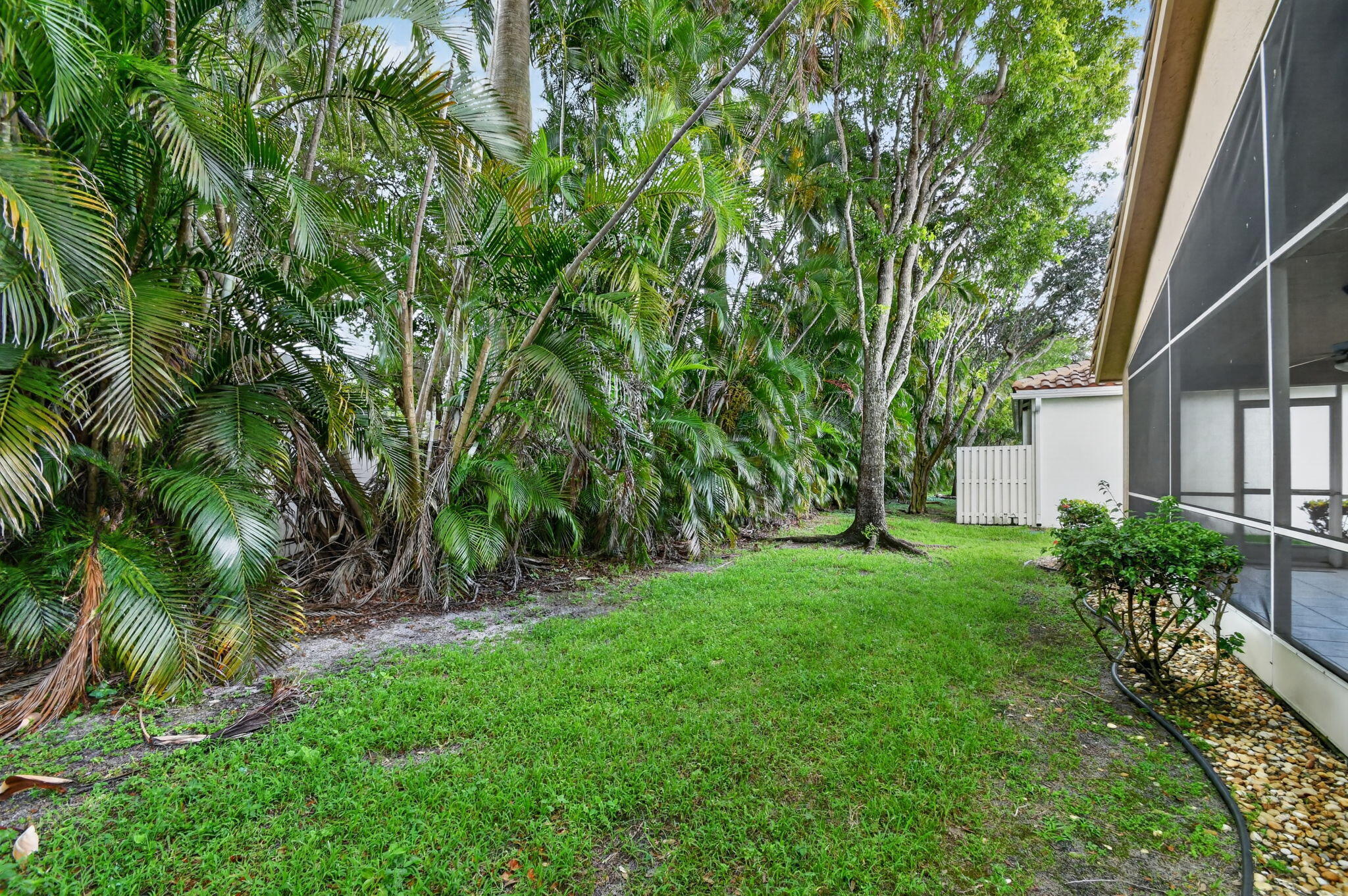 PALM ISLES WEST - Residential