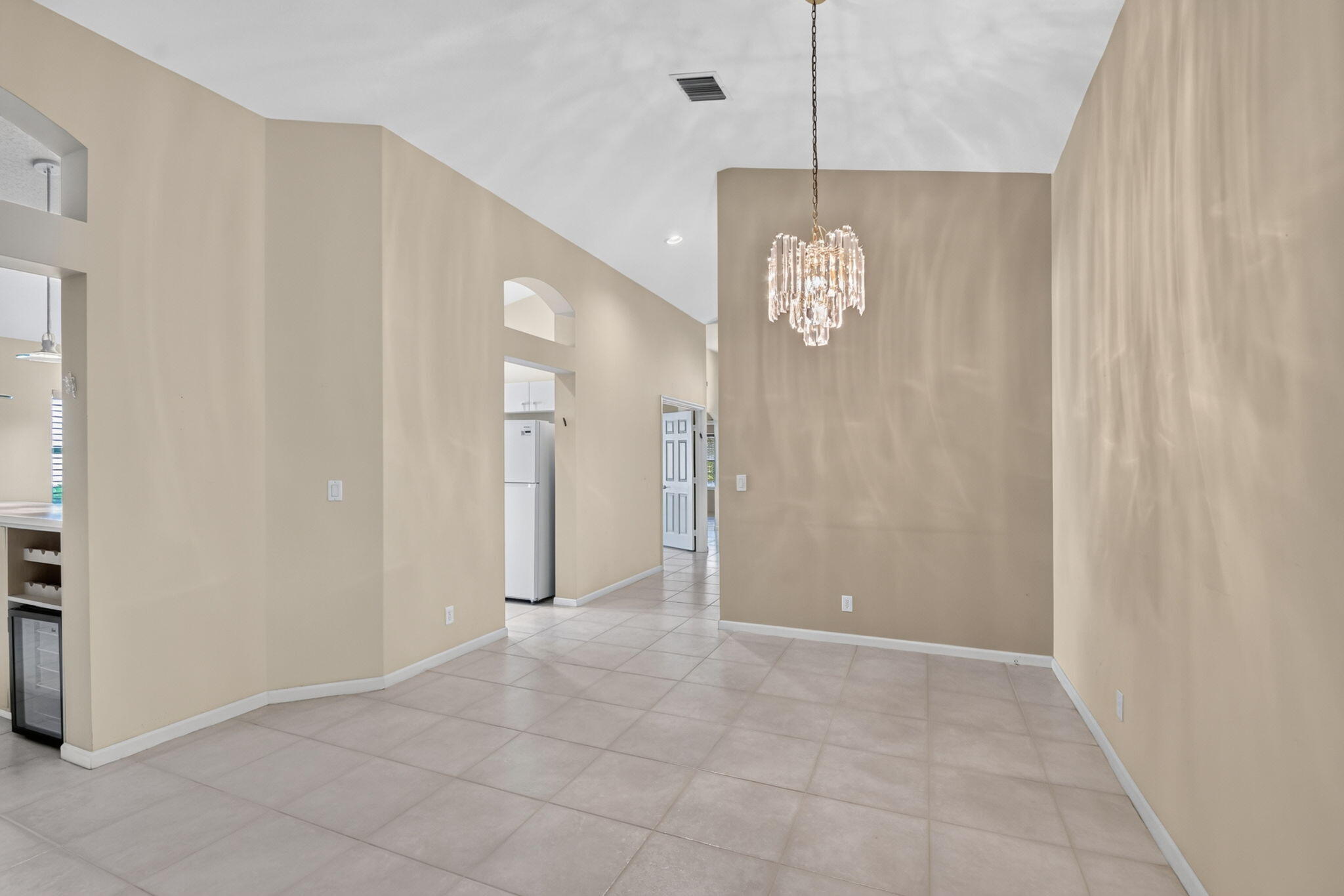 PALM ISLES WEST - Residential