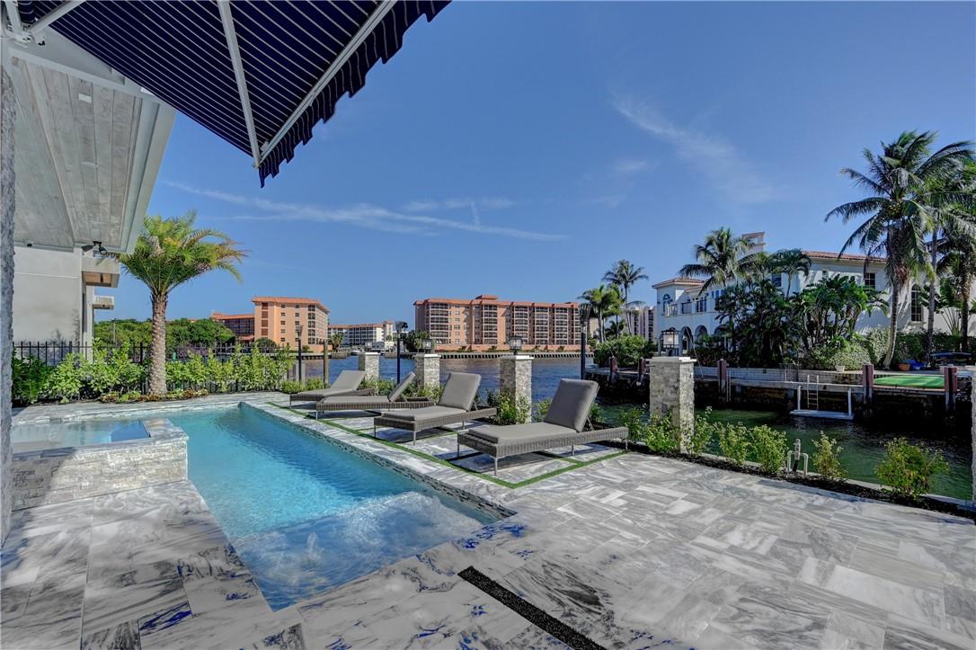 BLUE INLET LT 9 BLK 5 - Residential