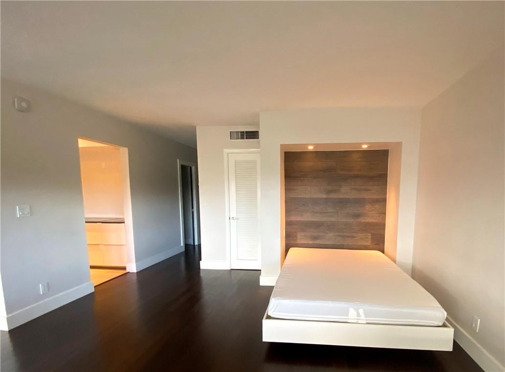 RIO NUEVO D CONDO - Residential Lease